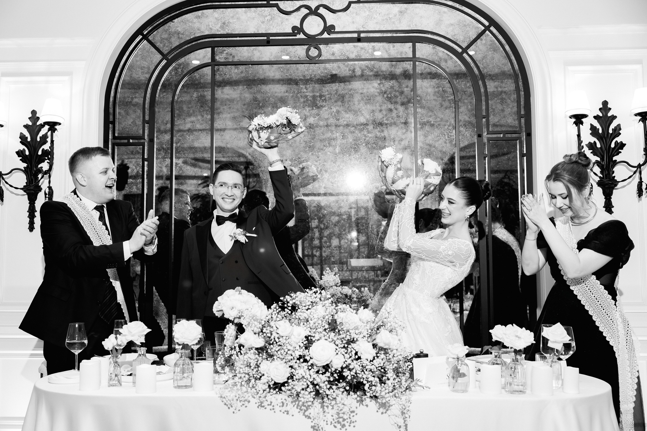 Serghei & Erica — Queen Residence. Servicii Foto și Video 067188353