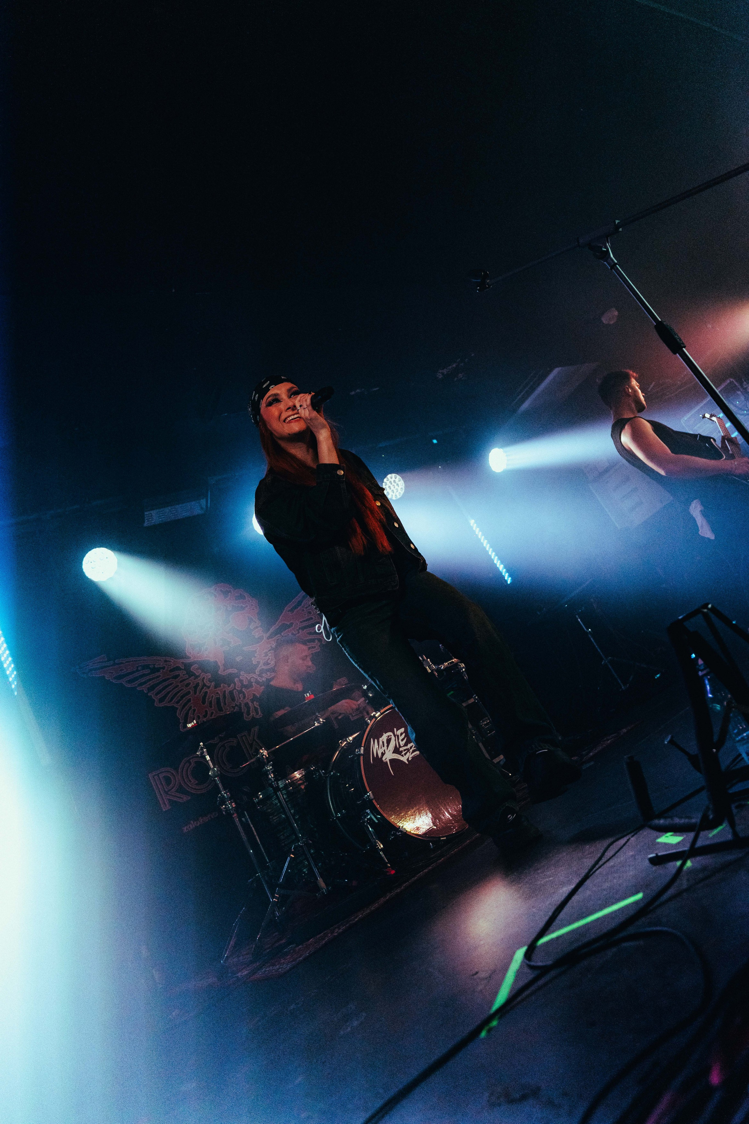 Marie Rezlerova. Rock Cafe. Concert and portrait photographer in Prague