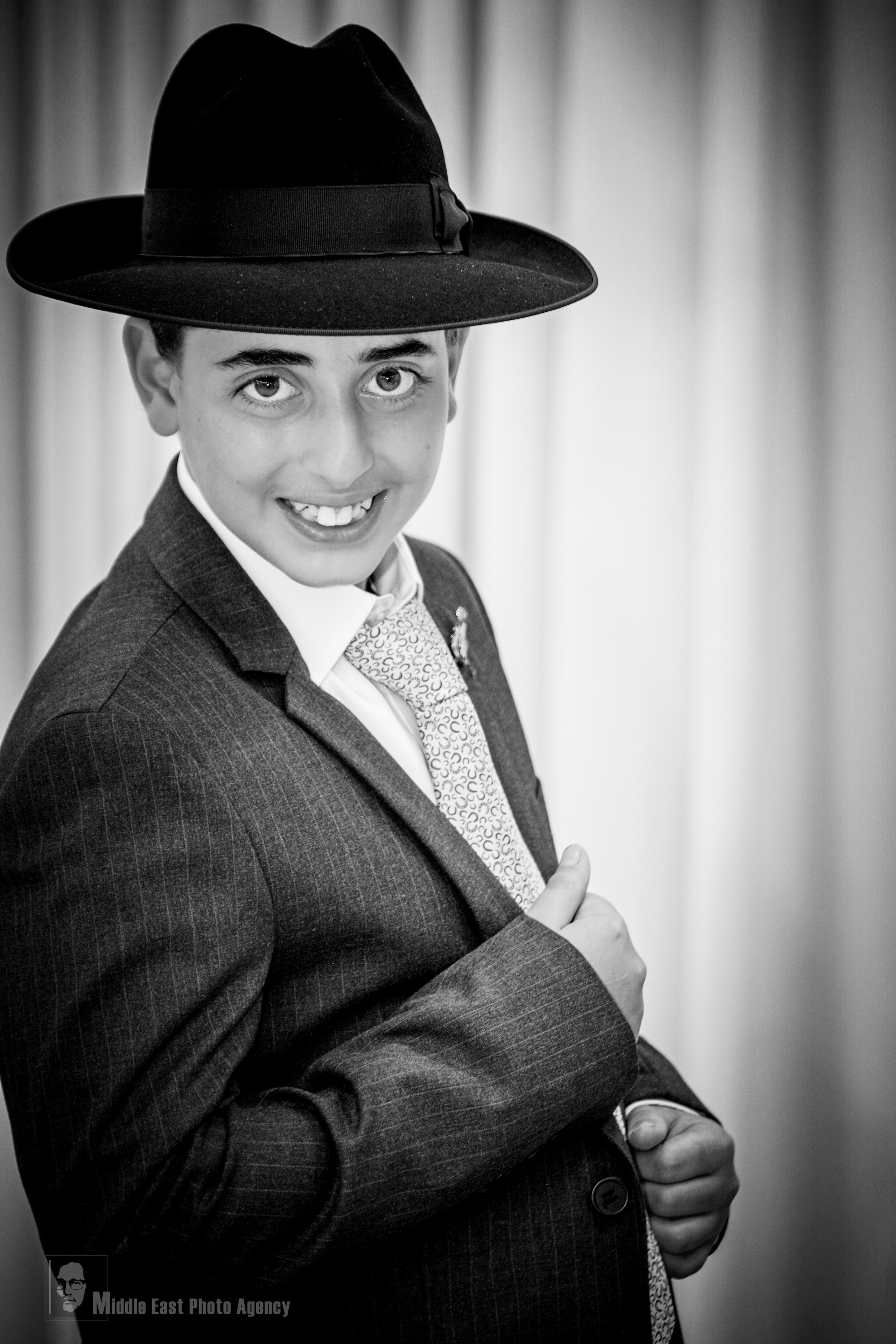 מאיר חוגג בר מצוה. Middle East Photo Agency — Photography & Event Magnets — סוכנות צילום והדפסת מגנטים לאירועים