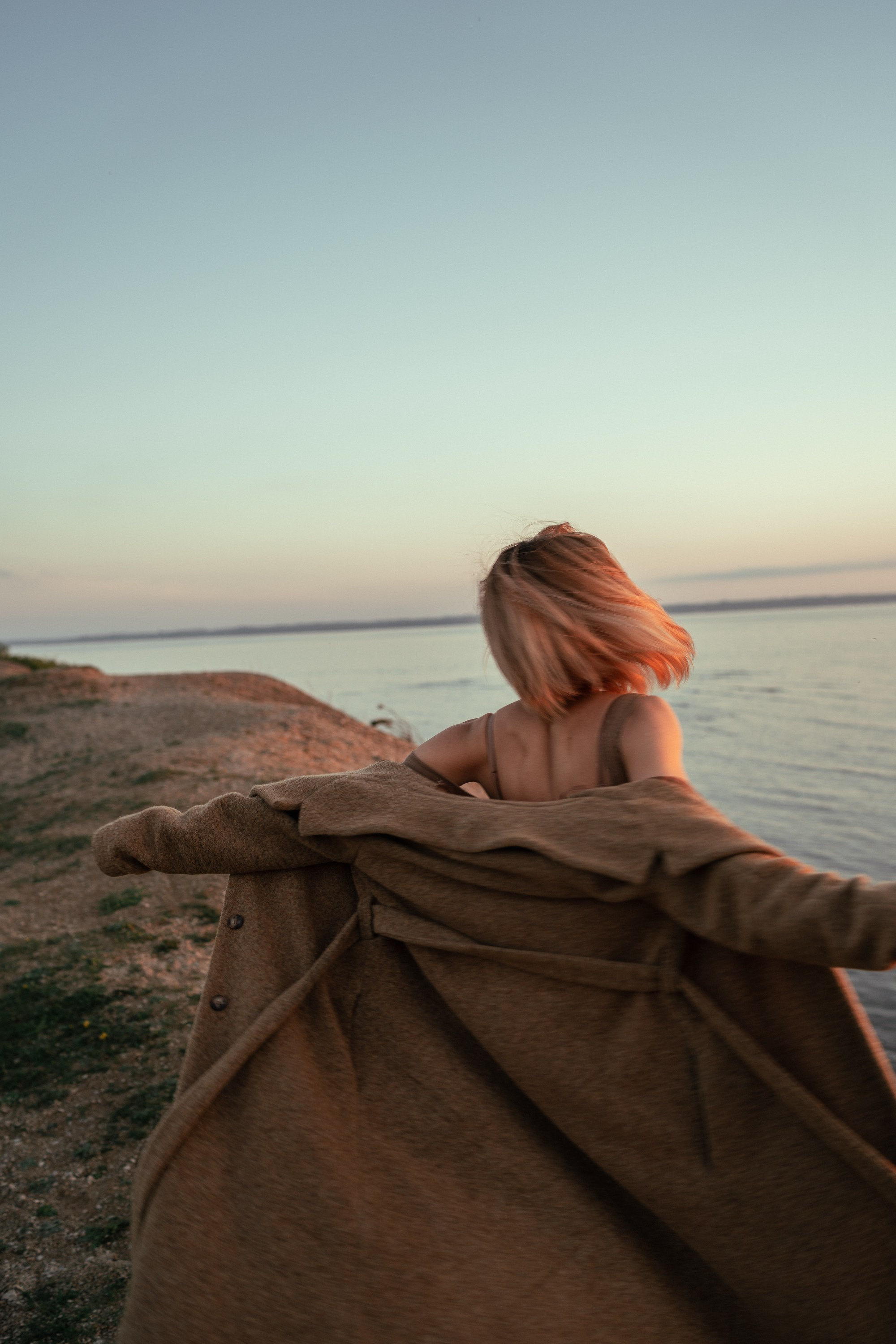 Hat, Coat, and Watch. Couple and Family Photographer in Tallinn, Sasha Kaloshin