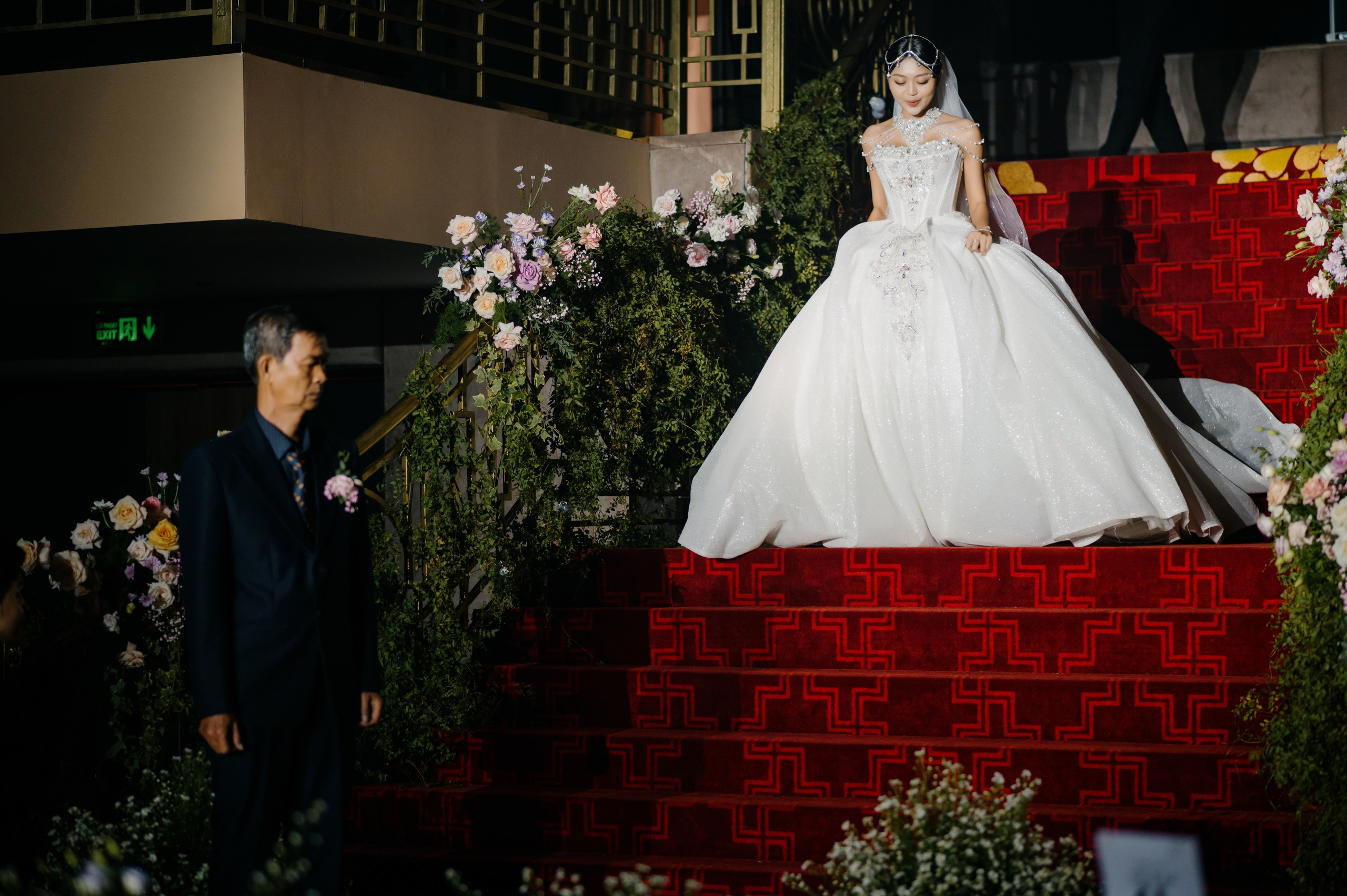 KHANG & QUYEN / Lavela Hotel. Saigon Wedding Present | Art Beyond Moments