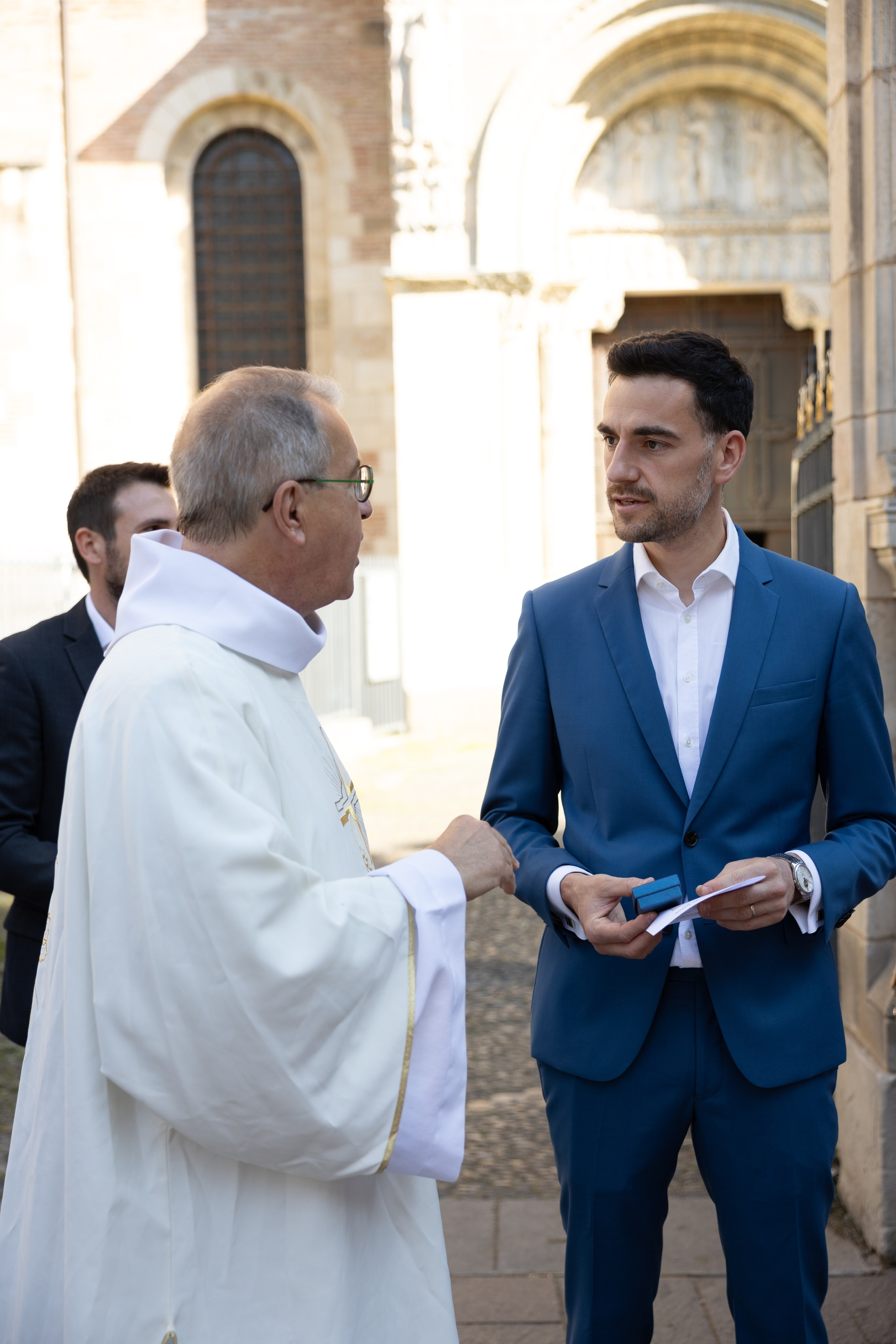 The Baptism of Diana in the Church of Saint-Sernin in Toulouse. Eugénie Smirnova — Photographe à Toulouse et dans le Sud-Ouest