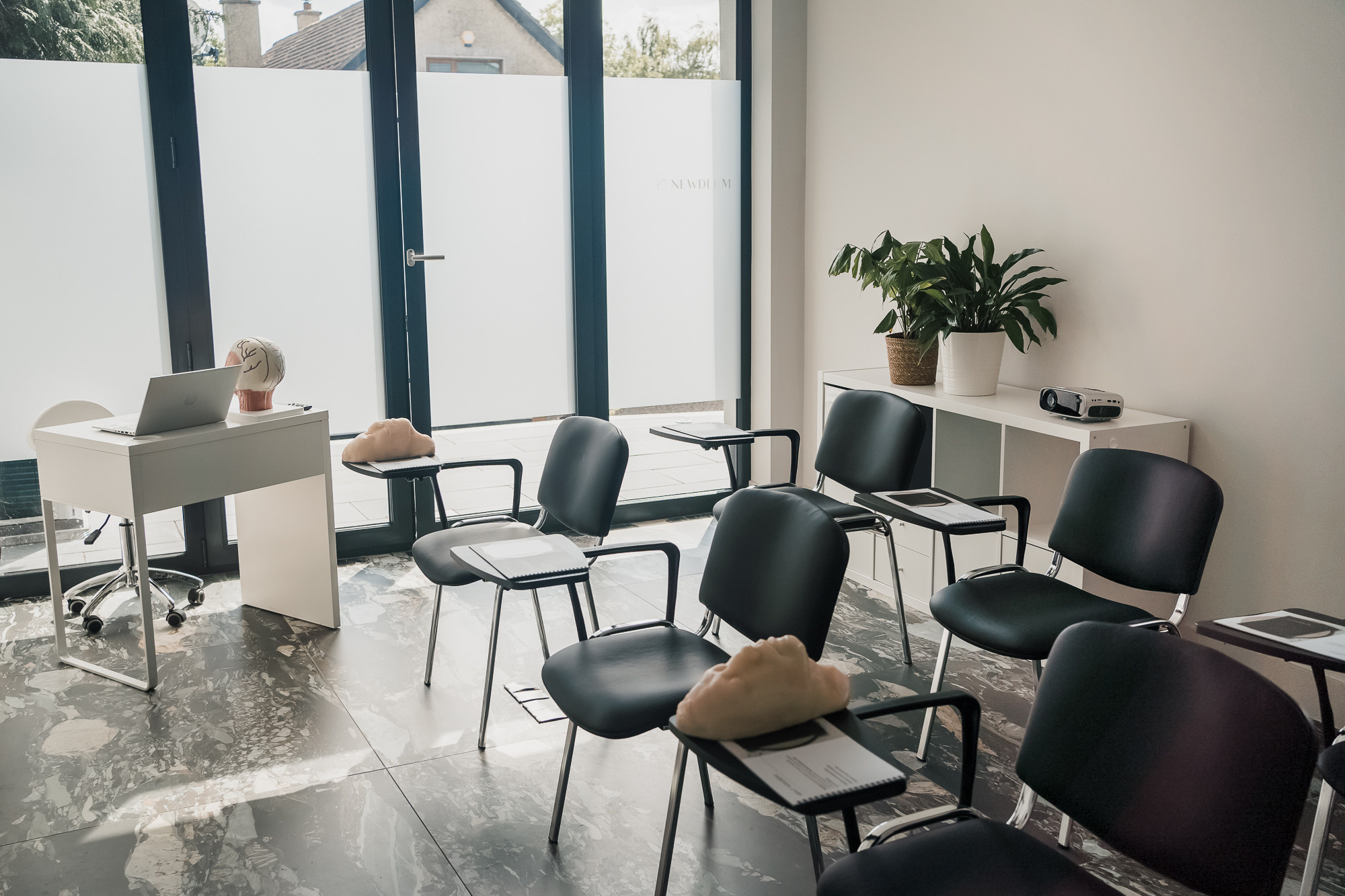 Cosmetology clinic. Portrait, Family and Maternity Photographer in Dublin Tania Vaskul