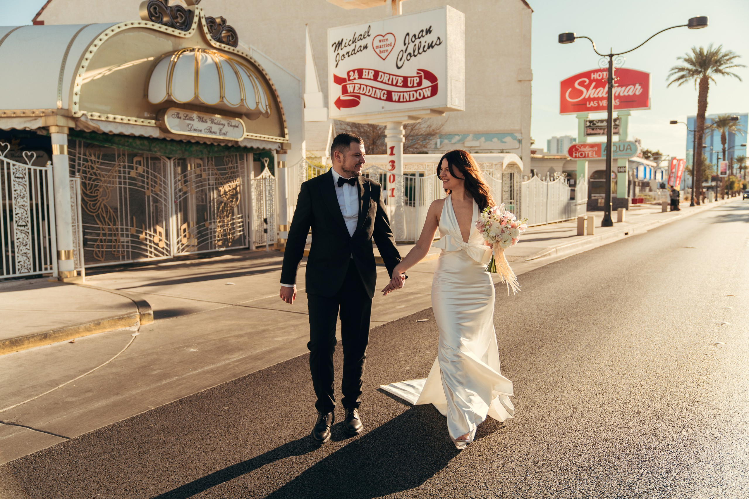 Zenaida&Eros. Wedding & elopement photographer Viktoriya Kravtsov. Las Vegas