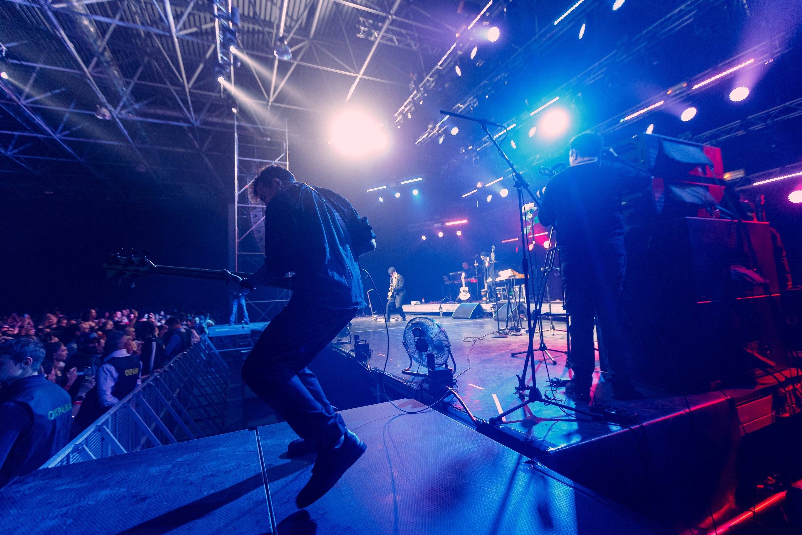 Fotografías reportajes del concierto del cantante Zivert