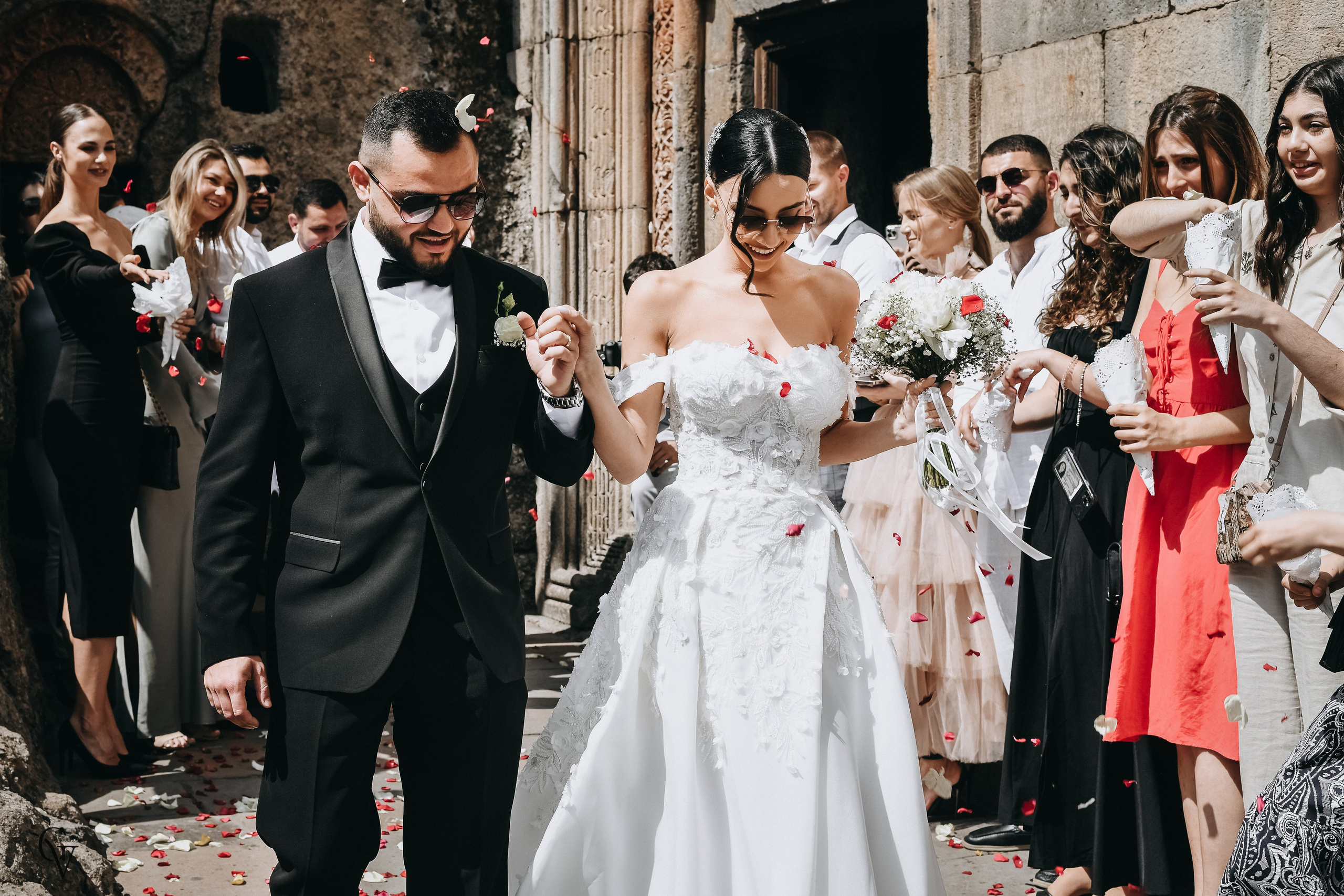 Свадебная фотосессия в Гарни. Свадебные фото и видео сьемки в Армении и во всем мире!!! Фотогаф в Ереване!!!