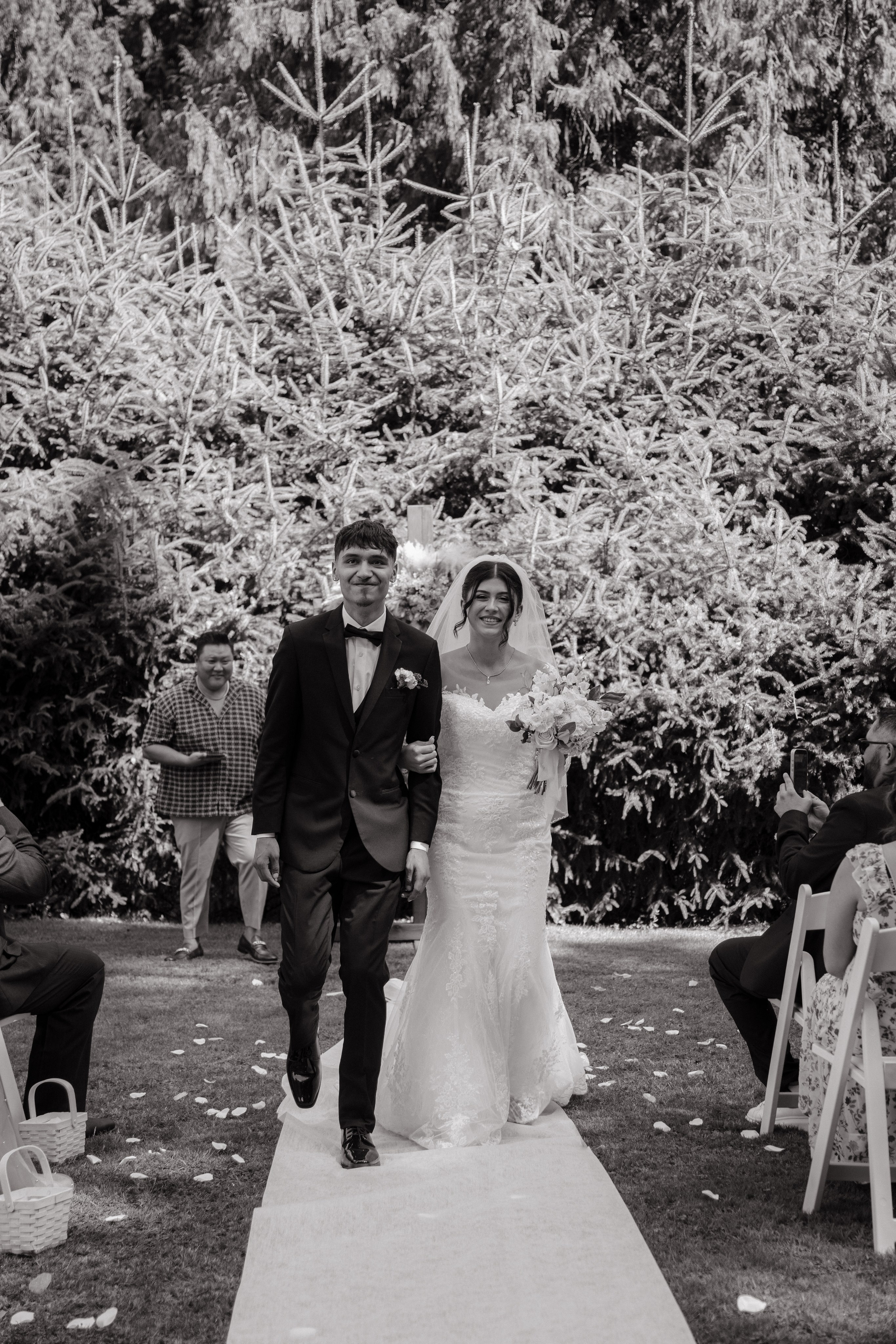 Arianna and Cristopher | Intimate Wedding. Photographer in Washington Sophia D