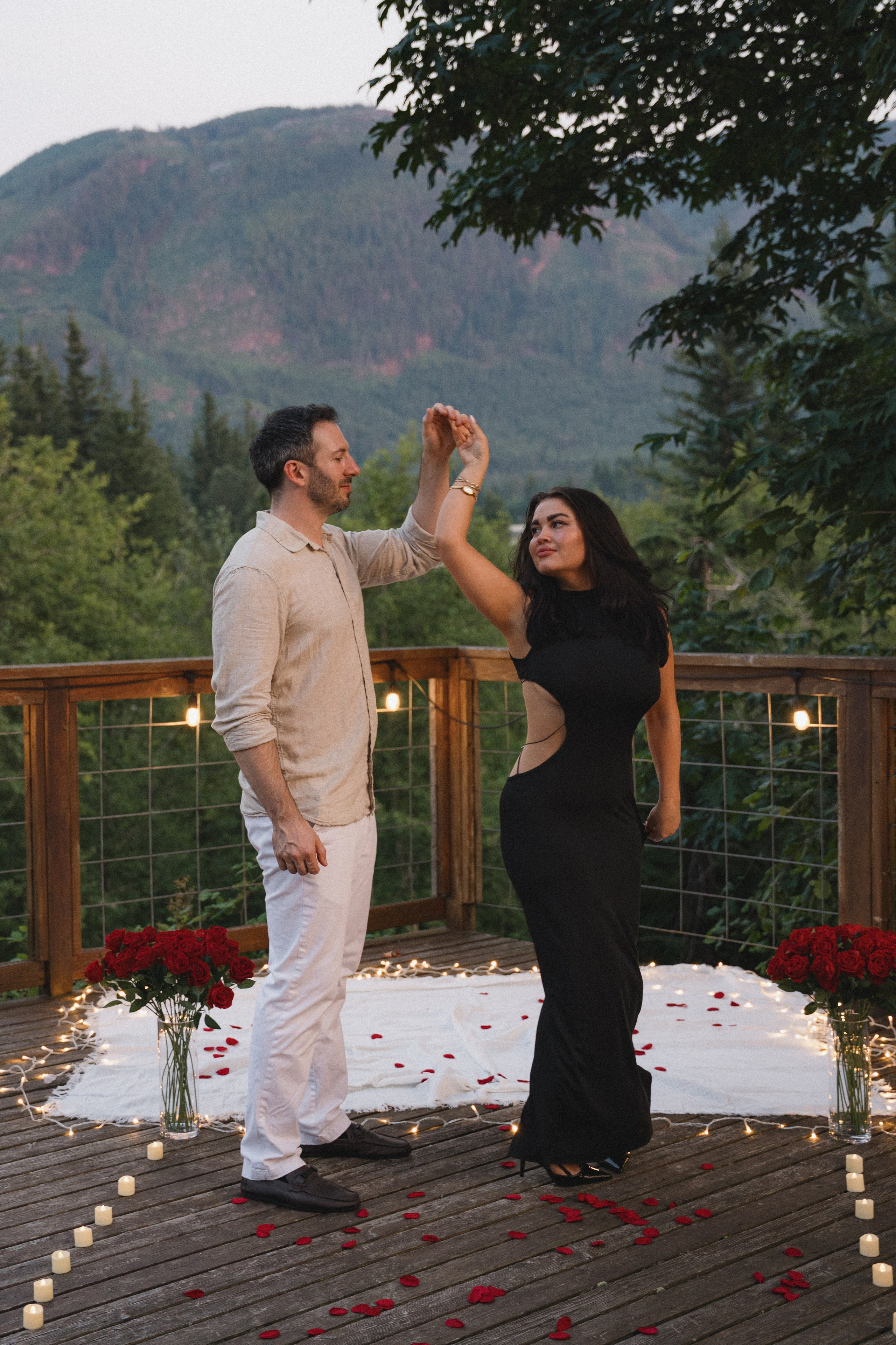 Blaine and Anya proposal. Photographer in Washington Sophia D