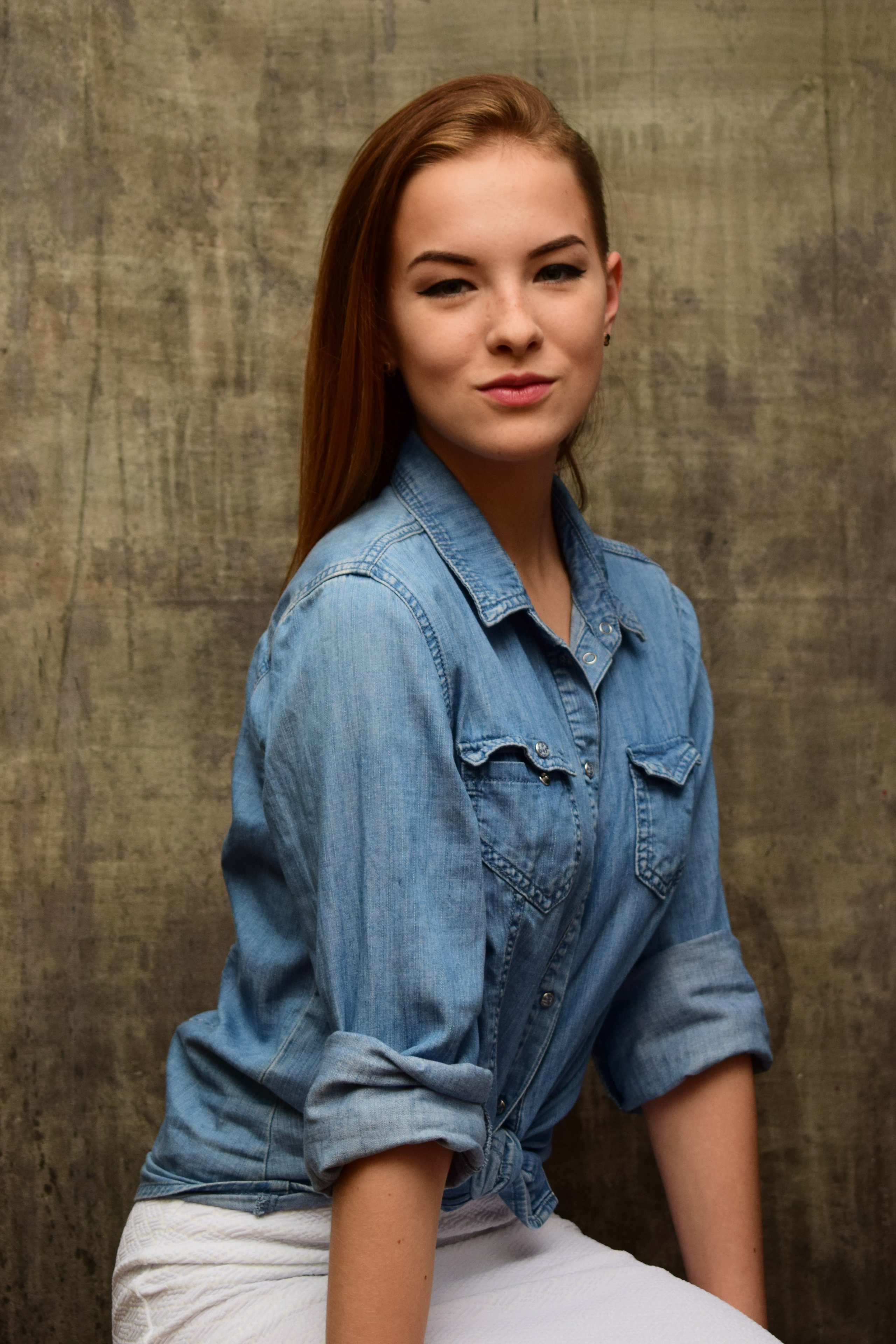 Games with lights (Studio). Photographer Margarita Antonova in Naas, Co Kildare