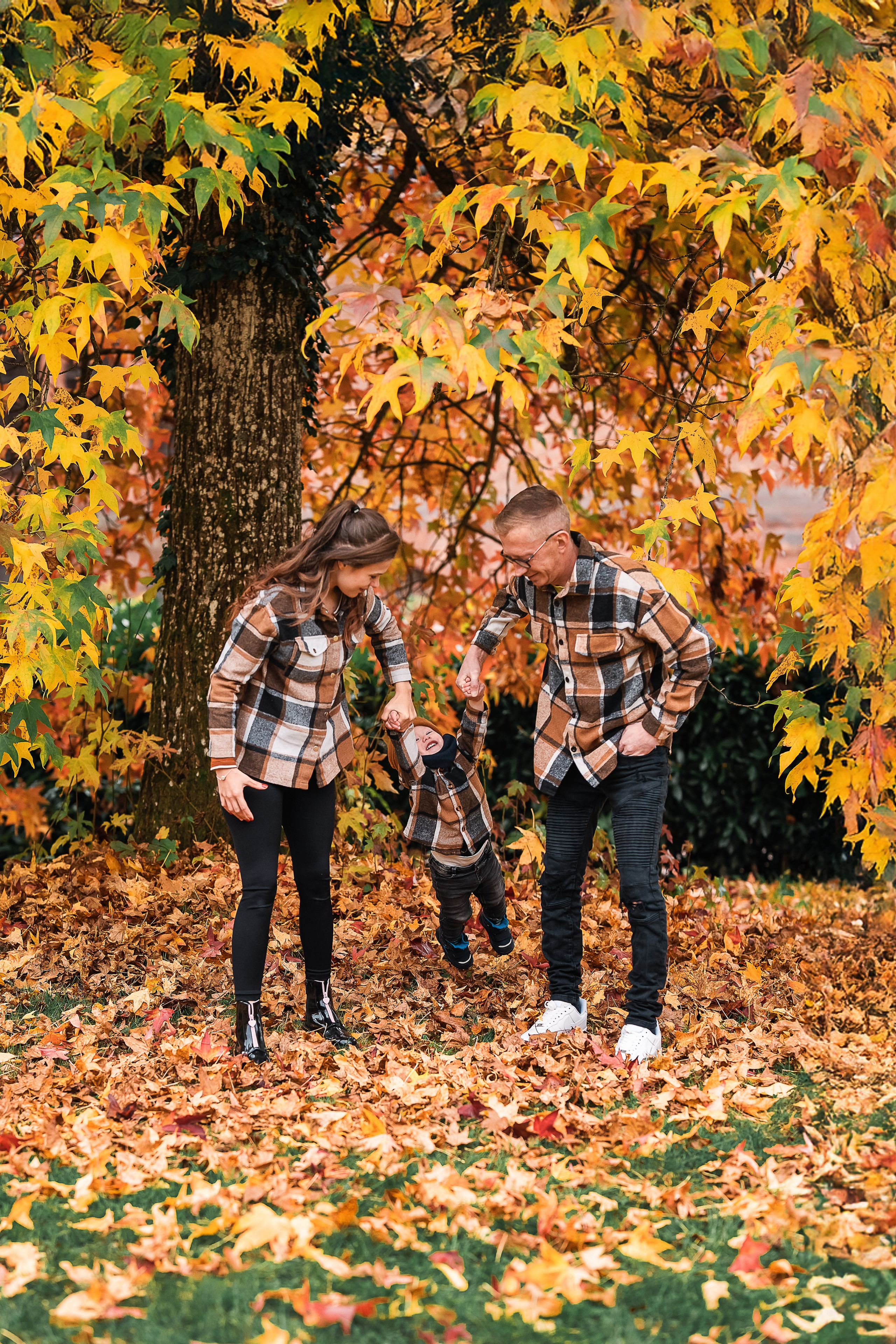 Beautiful autumn days. Family, conceptual women portrait photograher in Geneva, Switzerland