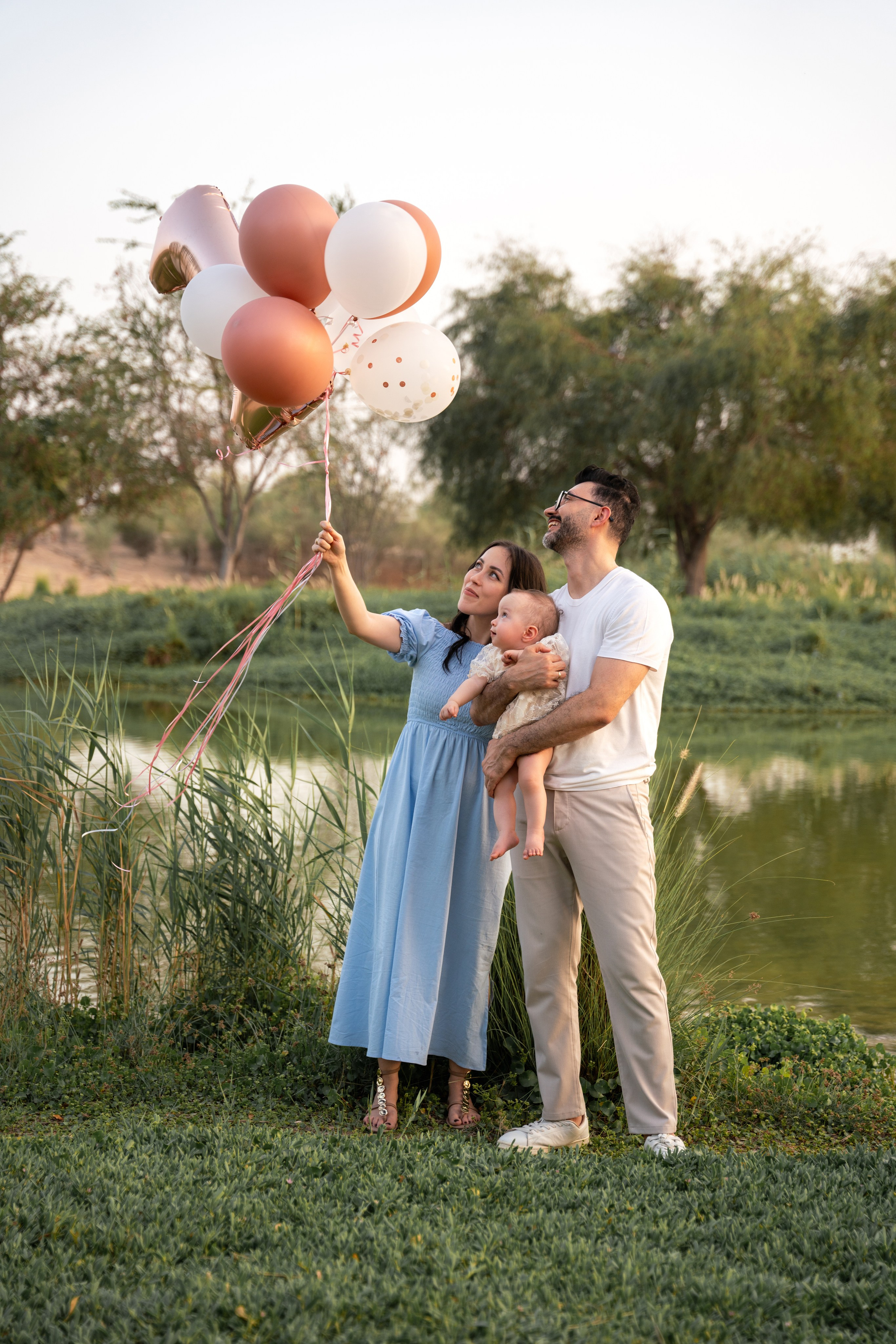 Lake oh happiness. Angela Iakovleva — Family Photographer in Dubai