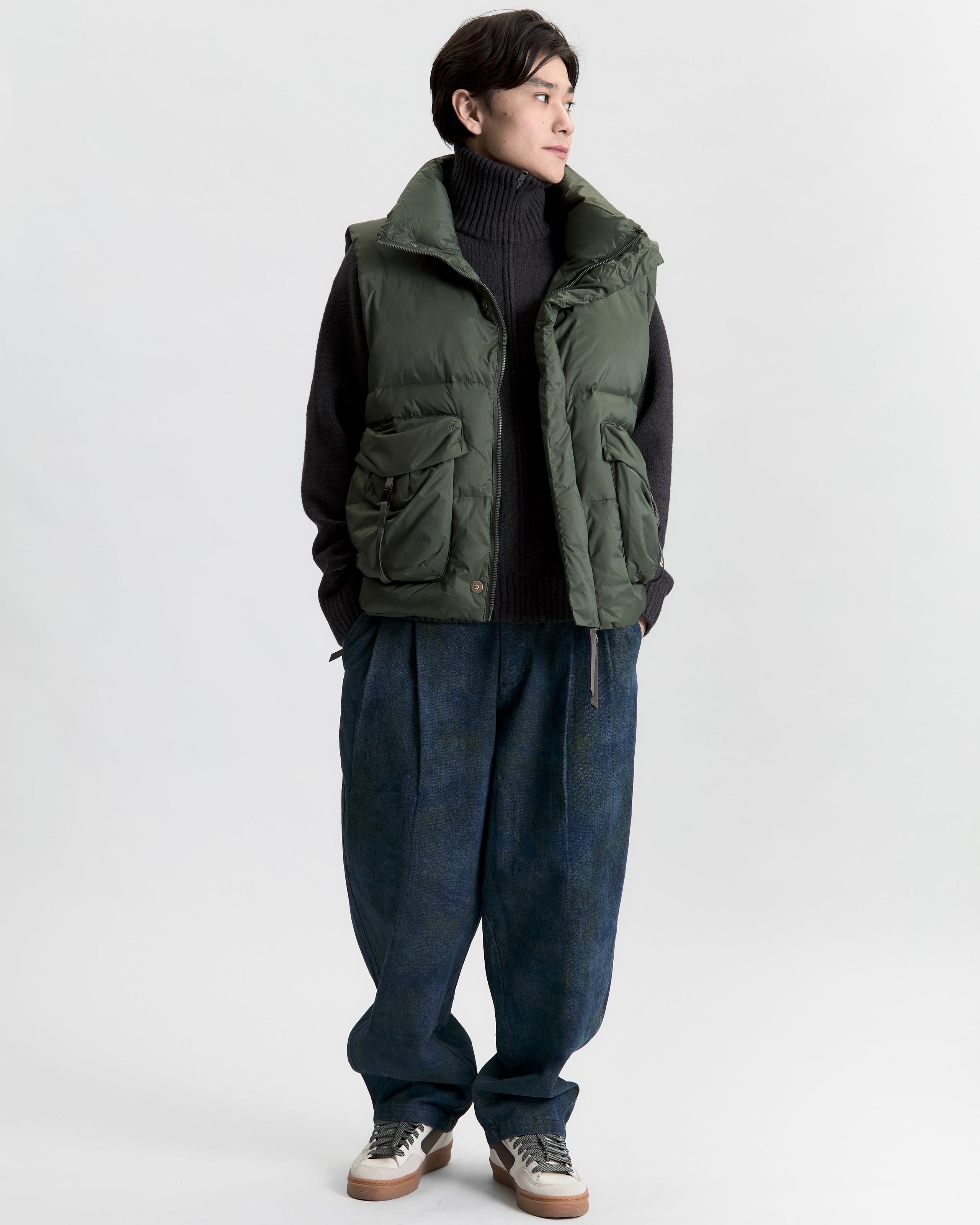 Одежда. Предметная фотосъемка в Алматы. Студия фото и видео съемки товаров