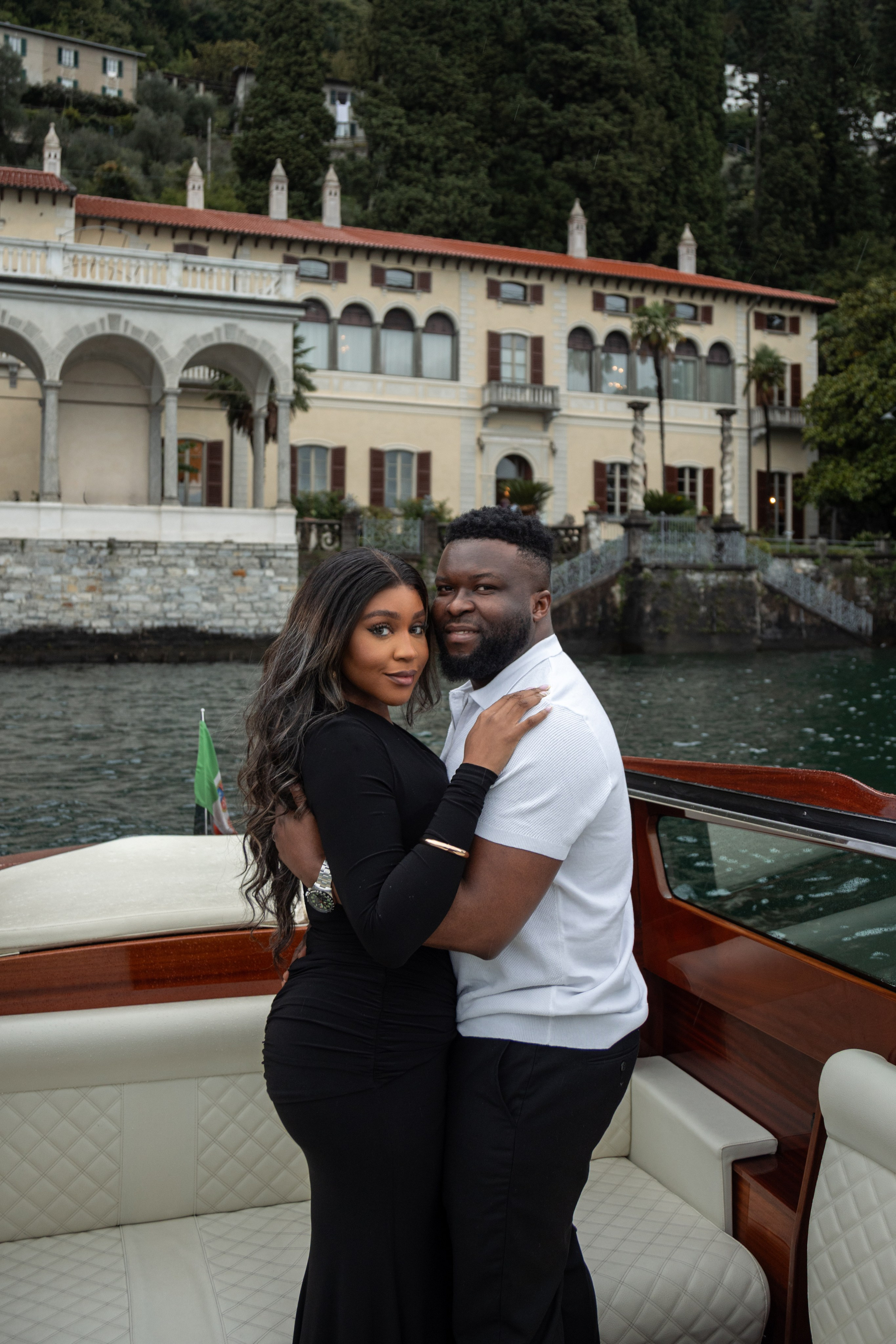 Varenna boat tour. Photographer in Milan |Mila Pro Photo