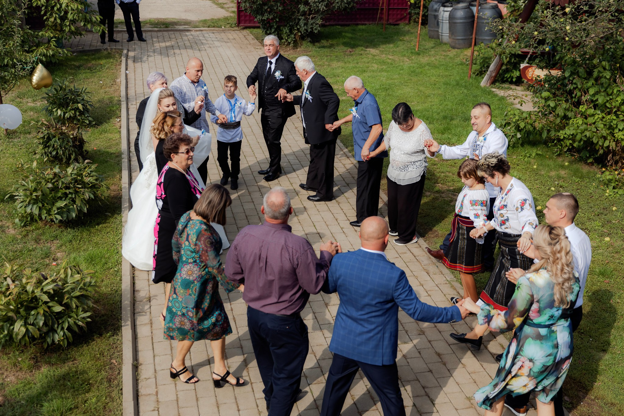 Mihai & Oana. Servicii foto-video profesionale, pentru momente de neuitat