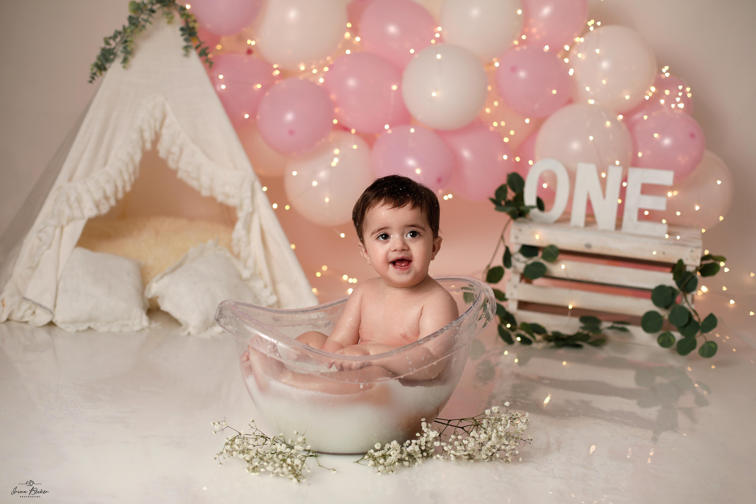 Babyfotograf Ulm; Babyfotograf Neu-Ulm; Babyfotograf Münsingen; Babyfotograf Metzingen; Babyfotograf Göppingen; Babyfotograf Tübingen; Babyfotograf Memmingen; Babyfotograf Reutlingen; Babyfotograf Stuttgart; Babyfotograf Günzburg; Babyfotograf Biberach an der Riss; Babyfotograf Alb-Donau-Kreis; Babyfotograf Bad Saulgau; Babyfotograf Bad Waldsee; Babyfotograf Ehingen; neugeborenenfotografie Ulm; neugeborenenfotografie Neu-Ulm; neugeborenenfotografie Stuttgart; neugeborenenfotografie Metzingen; neugeborenenfotografie Münsingen; neugeborenenfotografie Bad Saulgau; neugeborenenfotografie Bad Waldsee; neugeborenenfotografie Ehingen; neugeborenenfotografie Langenau; neugeborenenfotografie Ravensburg; neugeborenenfotografie Sigmaringen; Fograf Ulm; Fotograf Ehingen; Fotograf Bad Waldsee; Newborn Shooting Ulm; Babyshooting Ulm; Babyshooting Memmingen; Babyshooting Günzburg; Babyfotograf Laupheim; Babyfotograf Riedlingen; Babyfotograf Biberach an der Riß; pregnancy; Baby; Babyfotograf Biberach an der Riß; Babyfotograf Erbach; Babyfotograf Blaubeuren; Baby Photograph Ulm, cake-smash fotograf ulm, cake-smash stuttgart, cake-smash metzingen, erste geburtstag ulm, ein jahr alt 