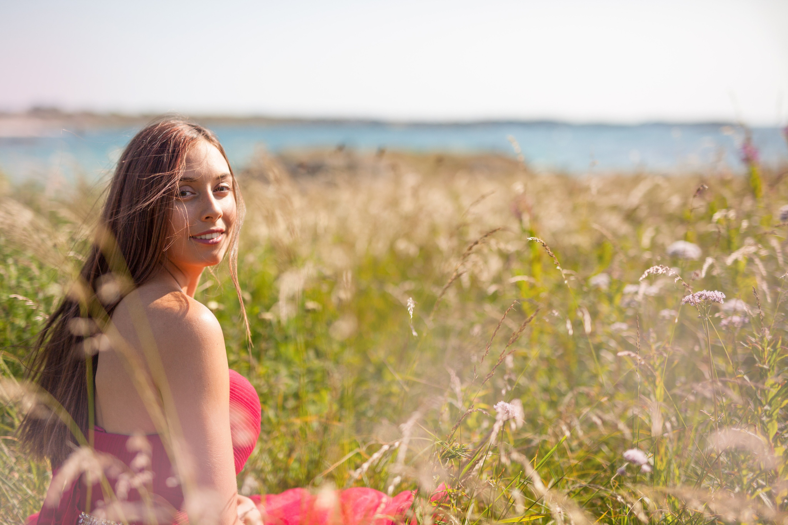 Norwegian coast. Family and real state photographer in Haugesund Dina Vikra