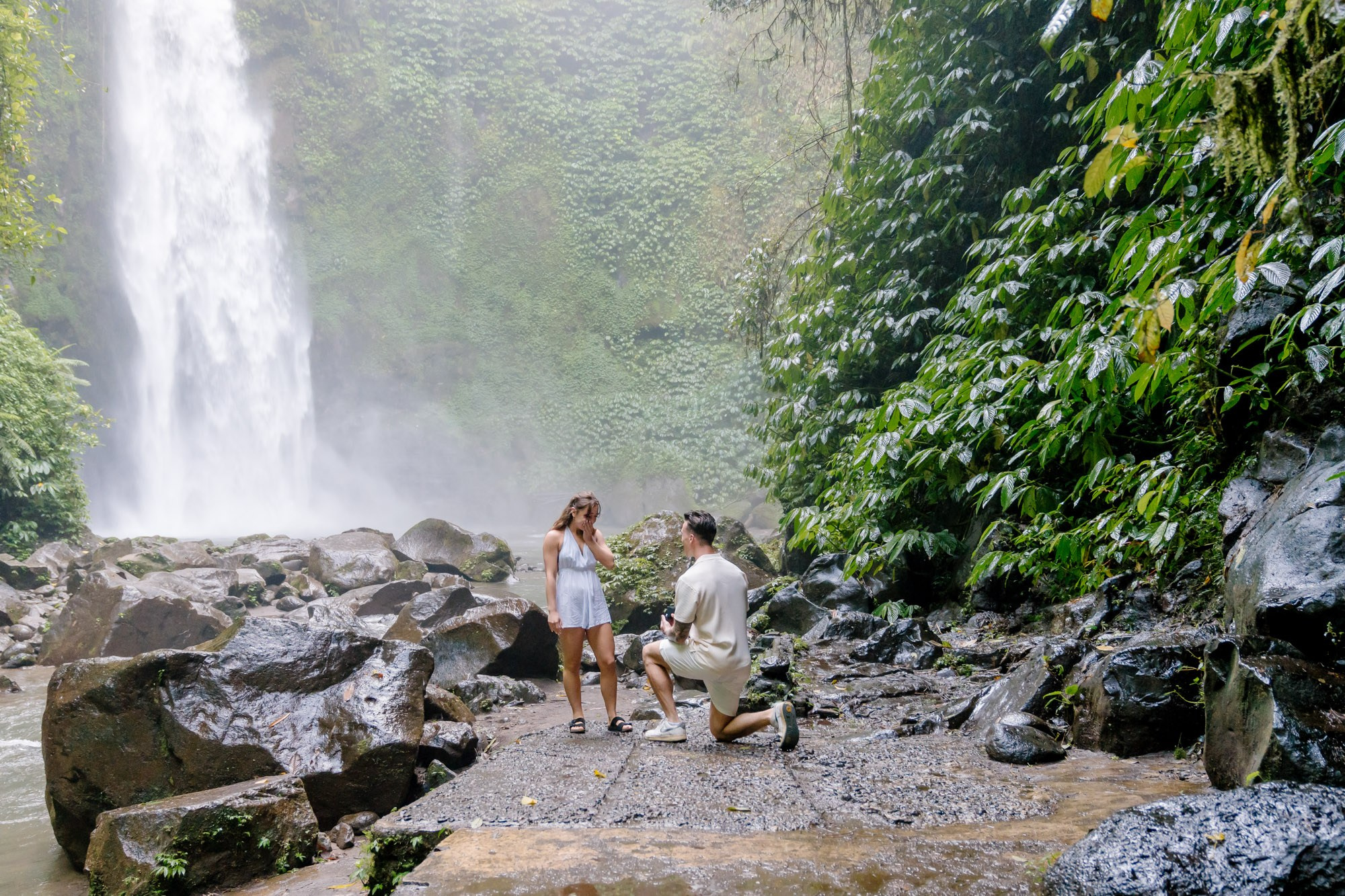 Marriage Proposal. Female Photographer in Bali