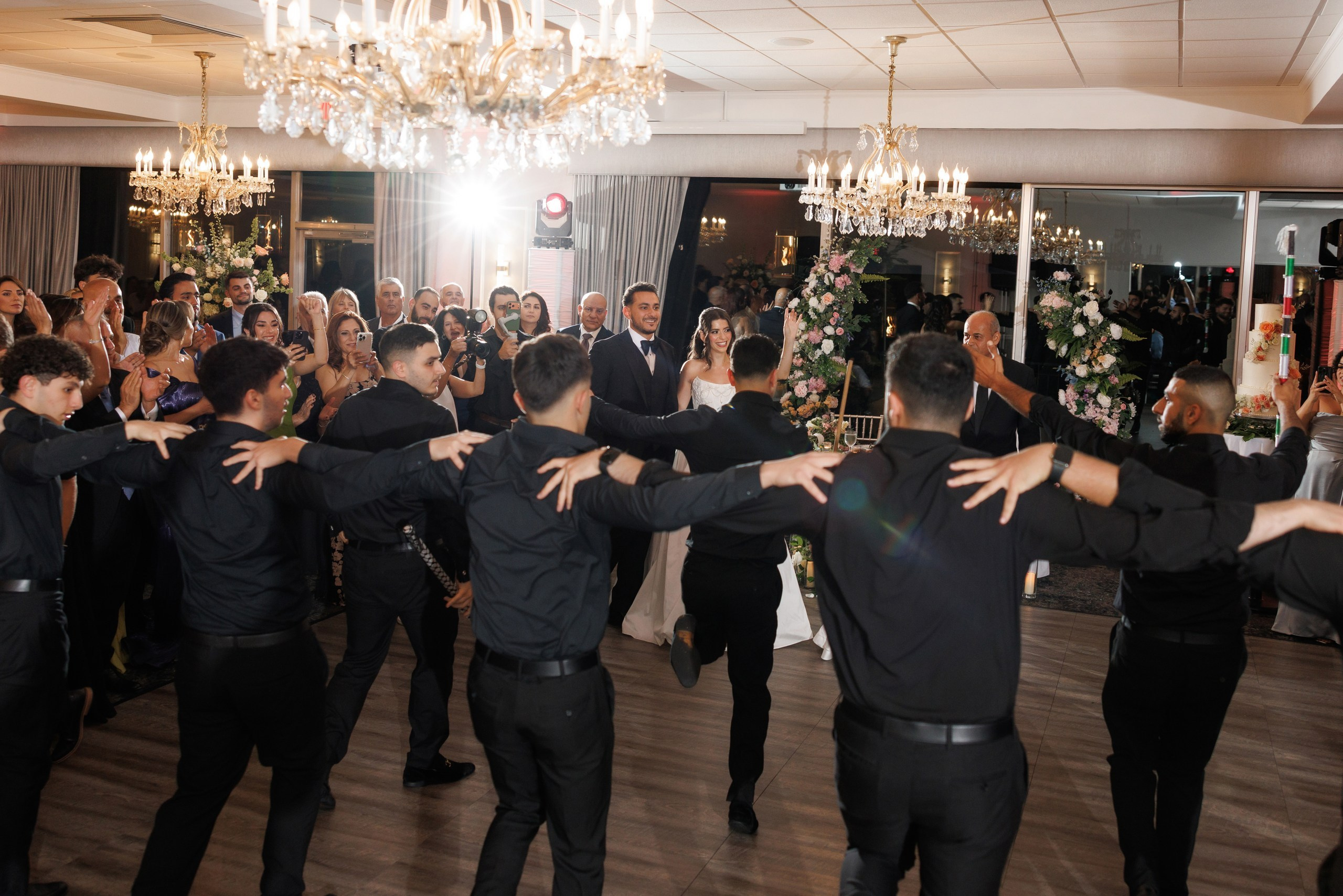 Jewel and Geovany. Wedding Photo & Video