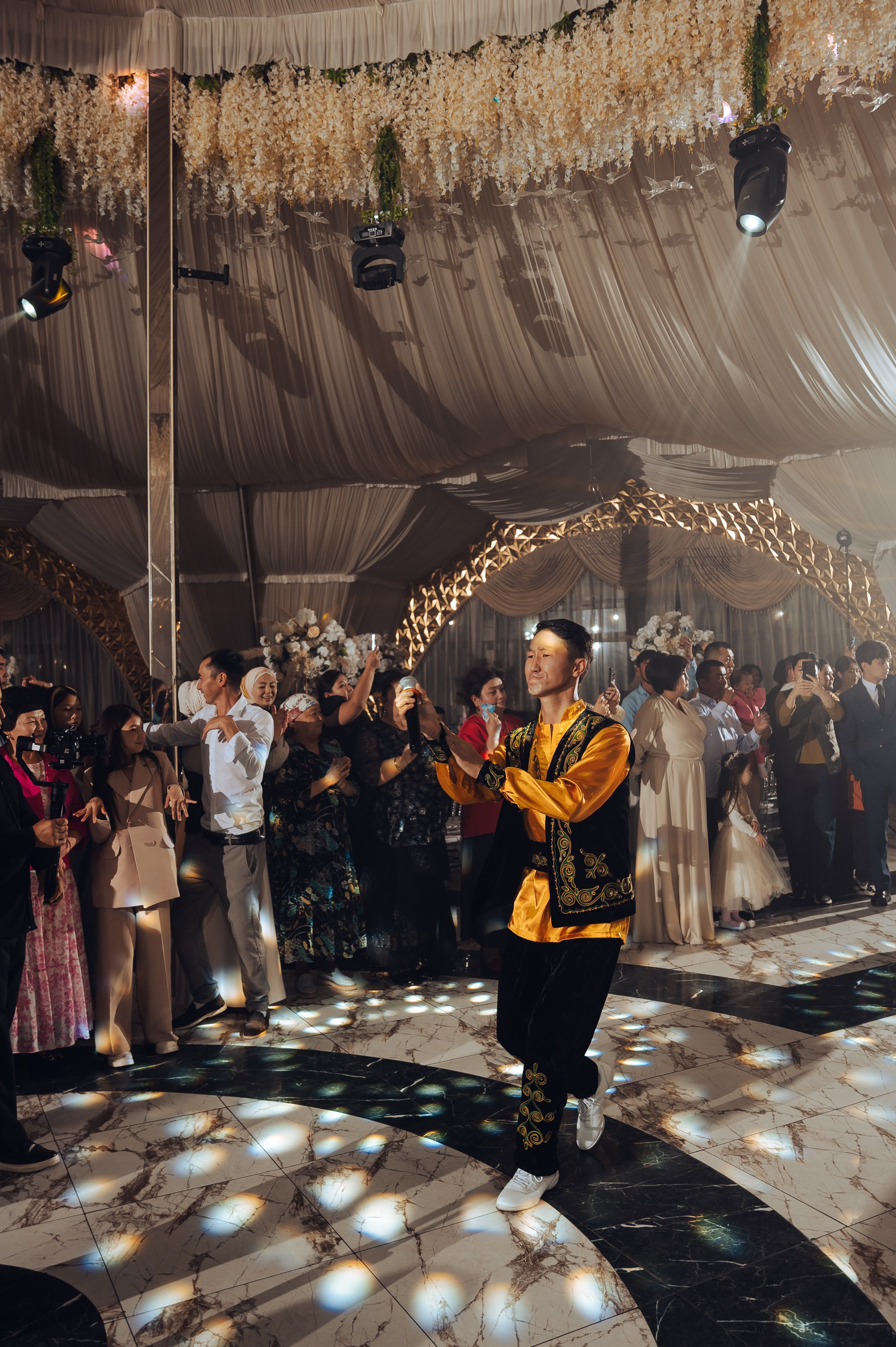 MAHMUD & AIDAI. Фотограф в Бишкеке Андрей Кавешников