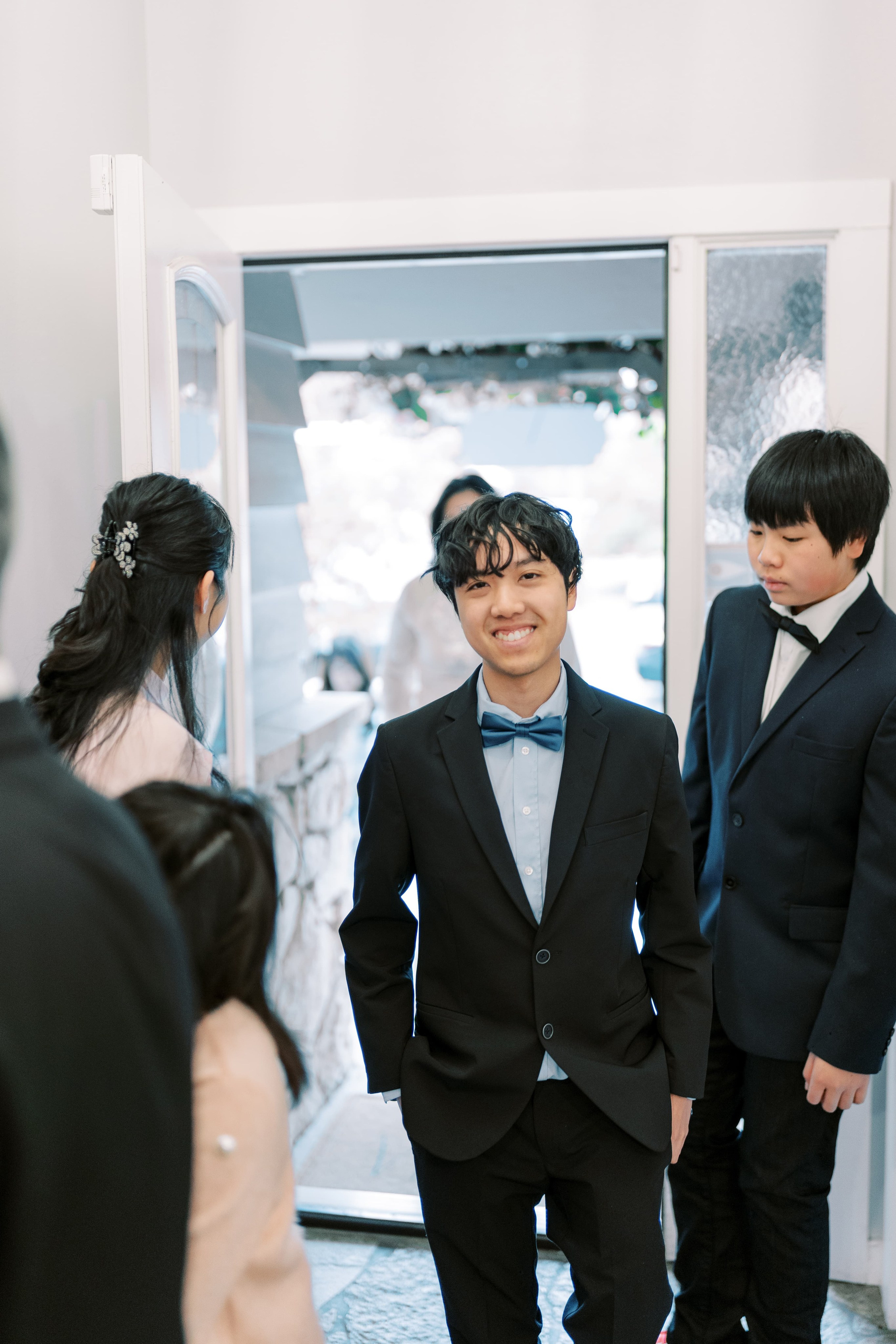 Vietnamese Tea Ceremony. Bellevue, WA. July 2024. EVAN ARISTOV WEDDING PHOTOGRAPHY — Seattle Wedding Photographer