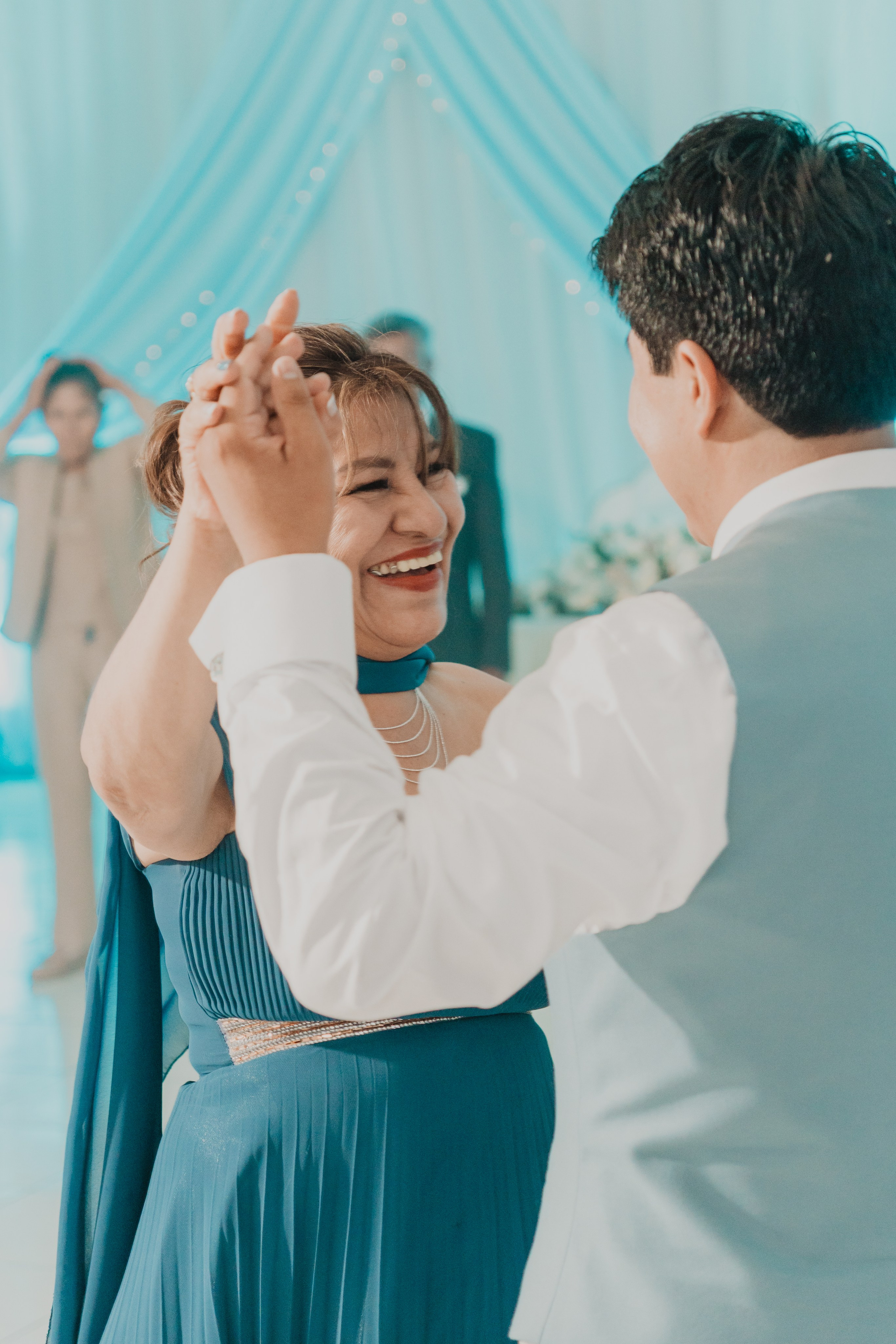 STEISY + EMMANUEL | BODA RELIGIOSA. Studio KVTA | Fotografía y Video de Bodas en Arequipa
