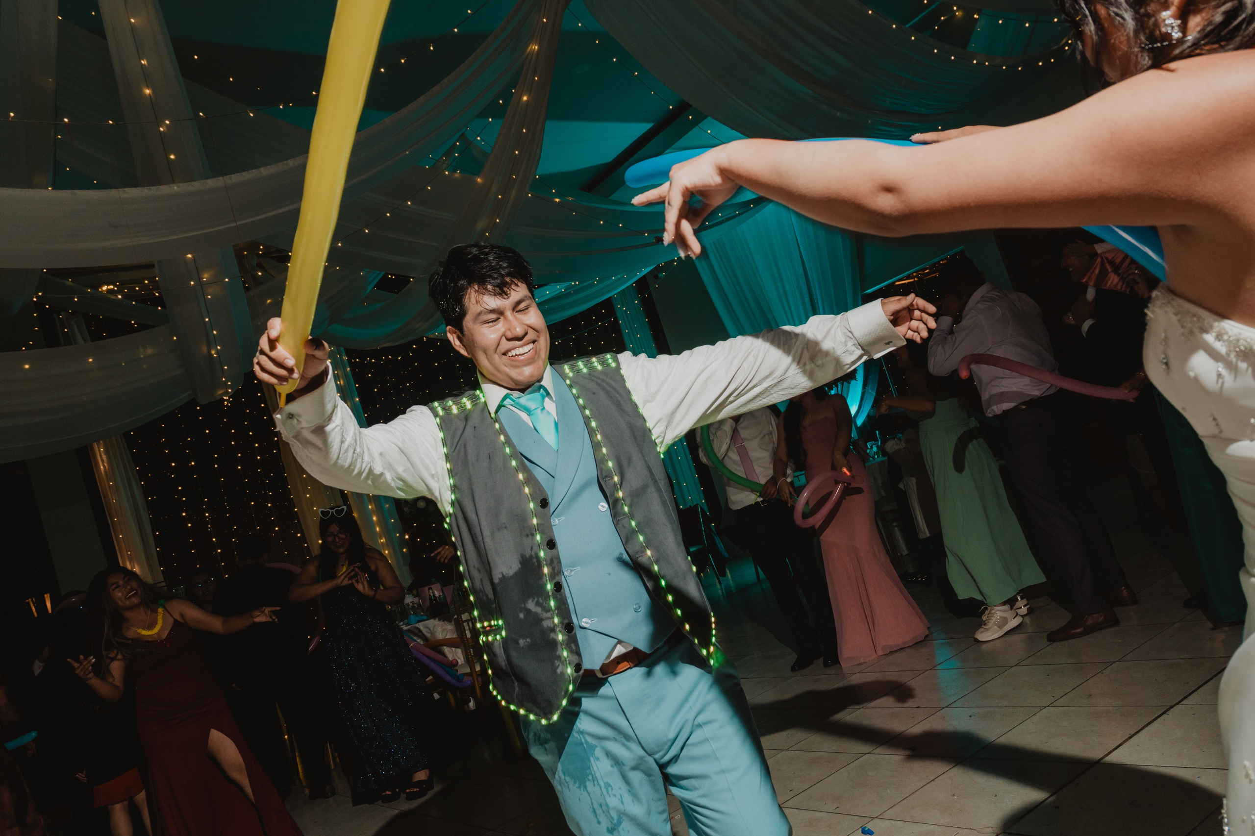 STEISY + EMMANUEL | BODA RELIGIOSA. Studio KVTA | Fotografía y Video de Bodas en Arequipa