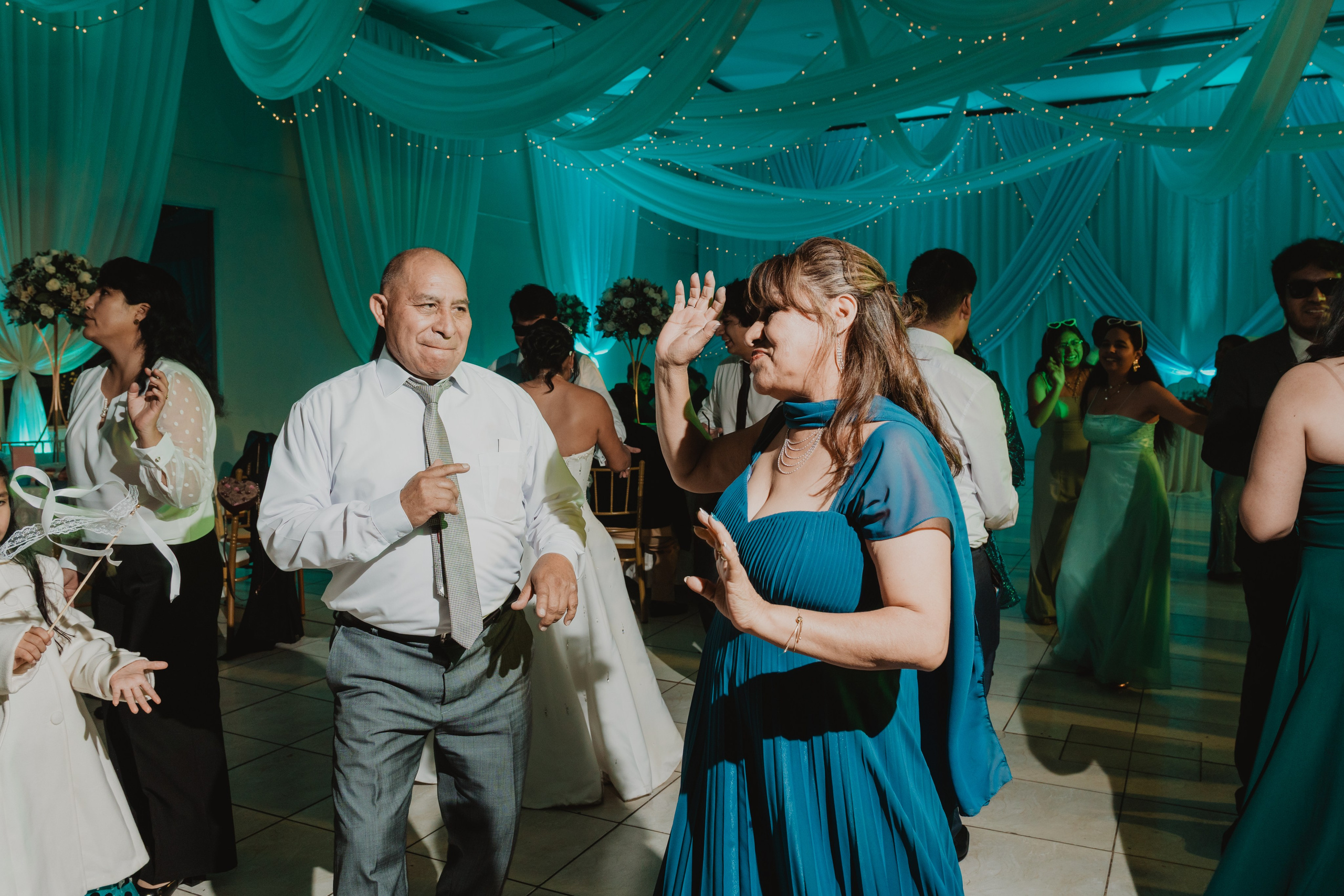 STEISY + EMMANUEL | BODA RELIGIOSA. Studio KVTA | Fotografía y Video de Bodas en Arequipa