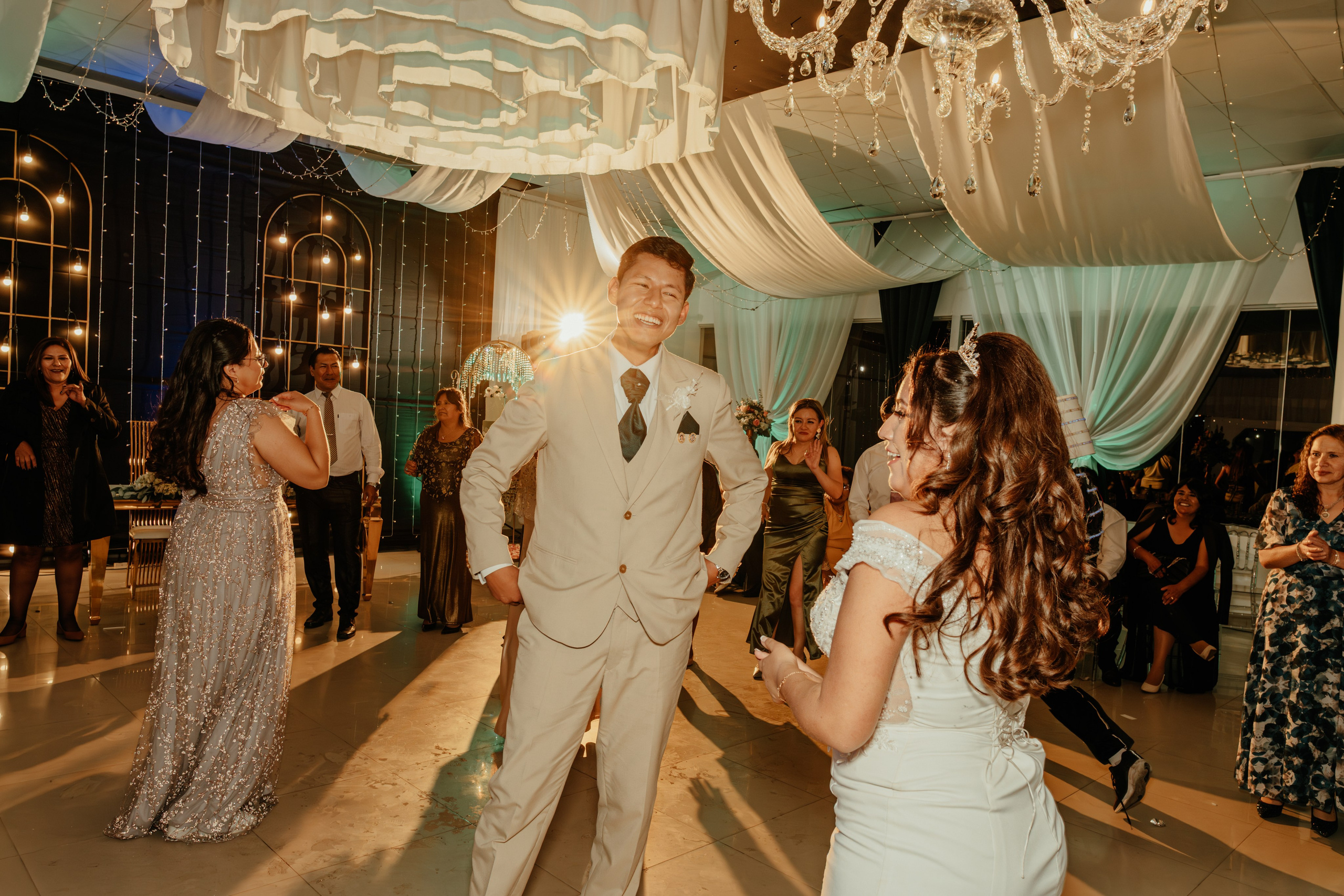 ANGIE + MANUEL BODA RELIGIOSA. Studio KVTA | Fotografía y Video de Bodas en Arequipa