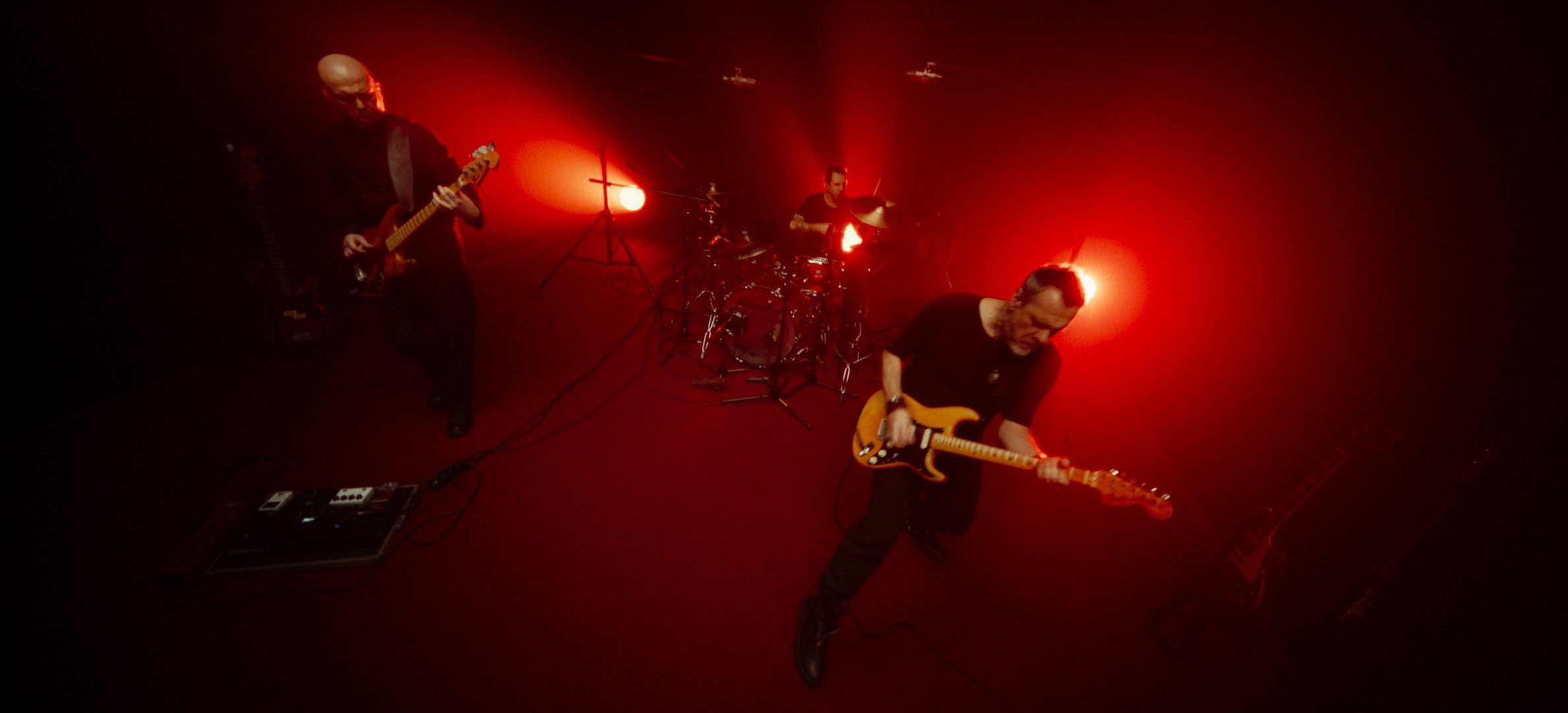 Lives | Music video. Ilia Ivanov