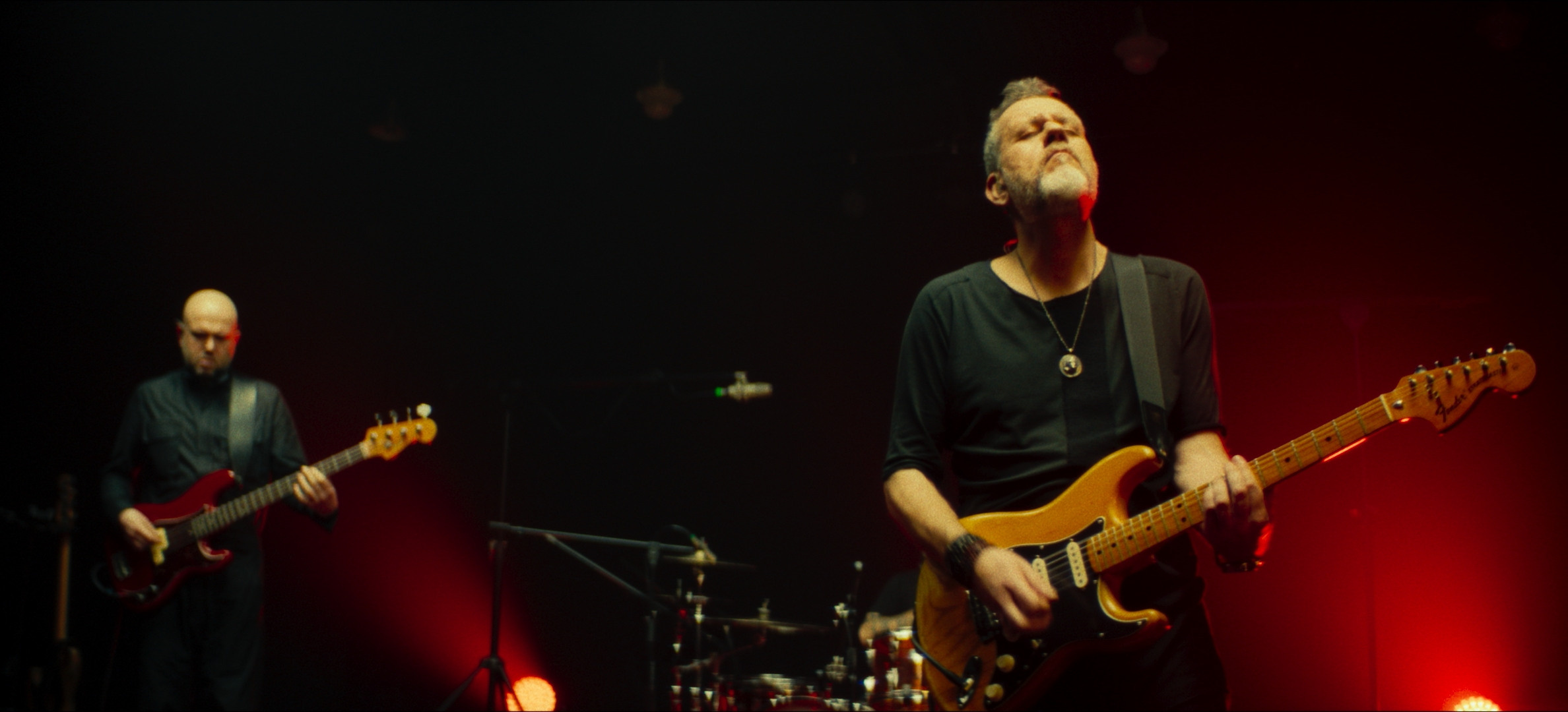 Lives | Music video. Ilia Ivanov