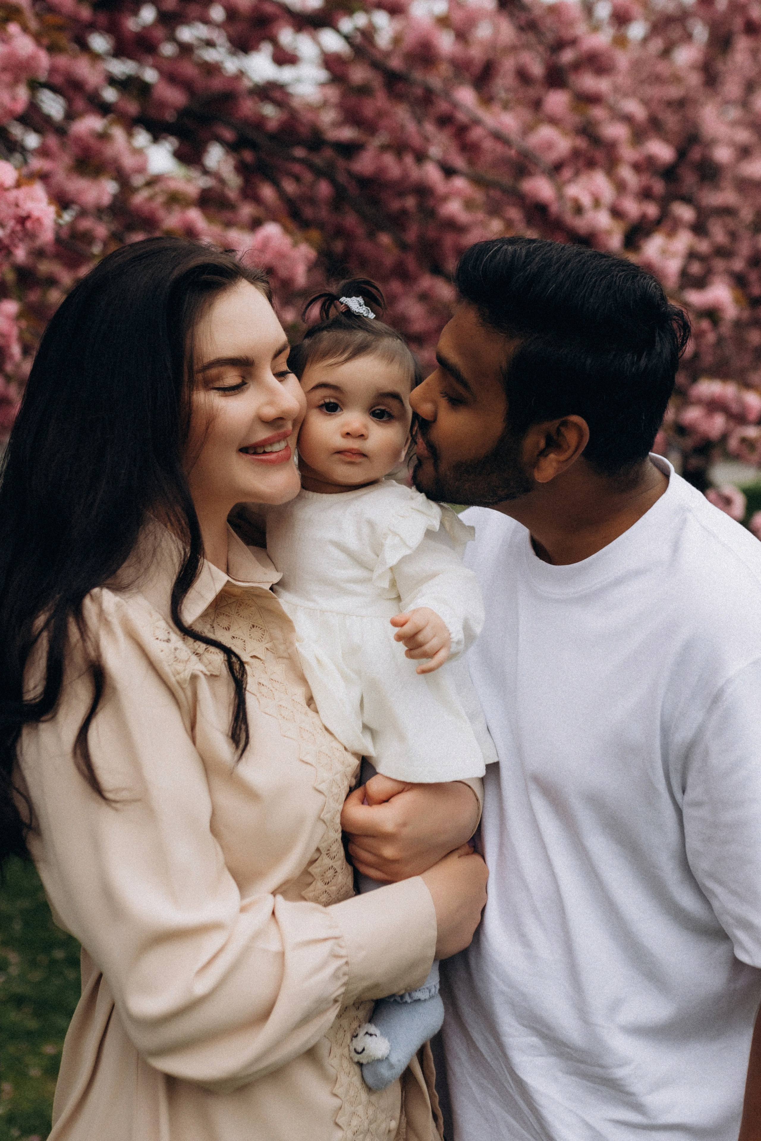 Family history in Sakura. Семейный фотограф Лейпциг, Германия