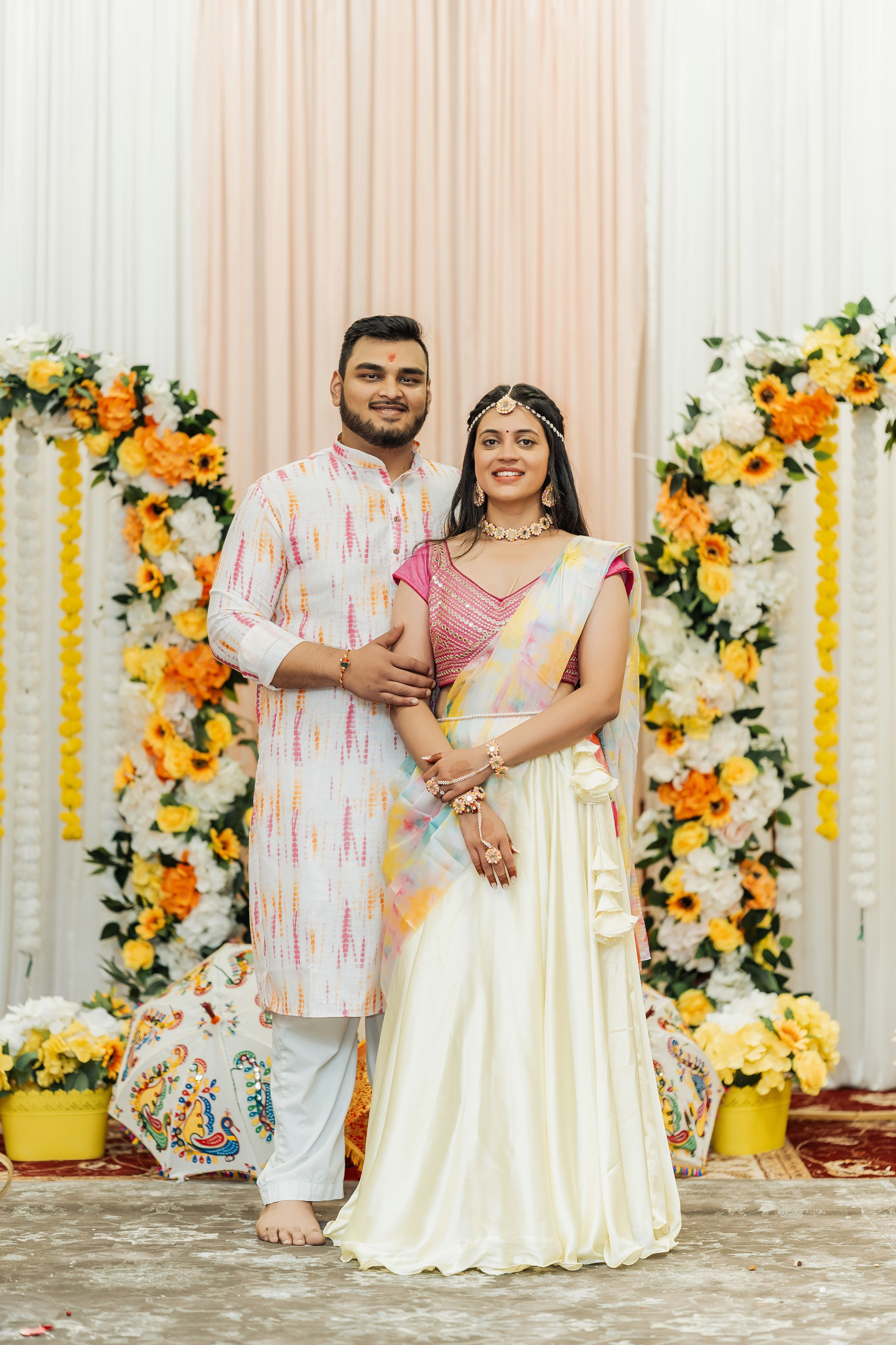 Darshil & Shailja. Wedding Photographer & Cinematographer studios