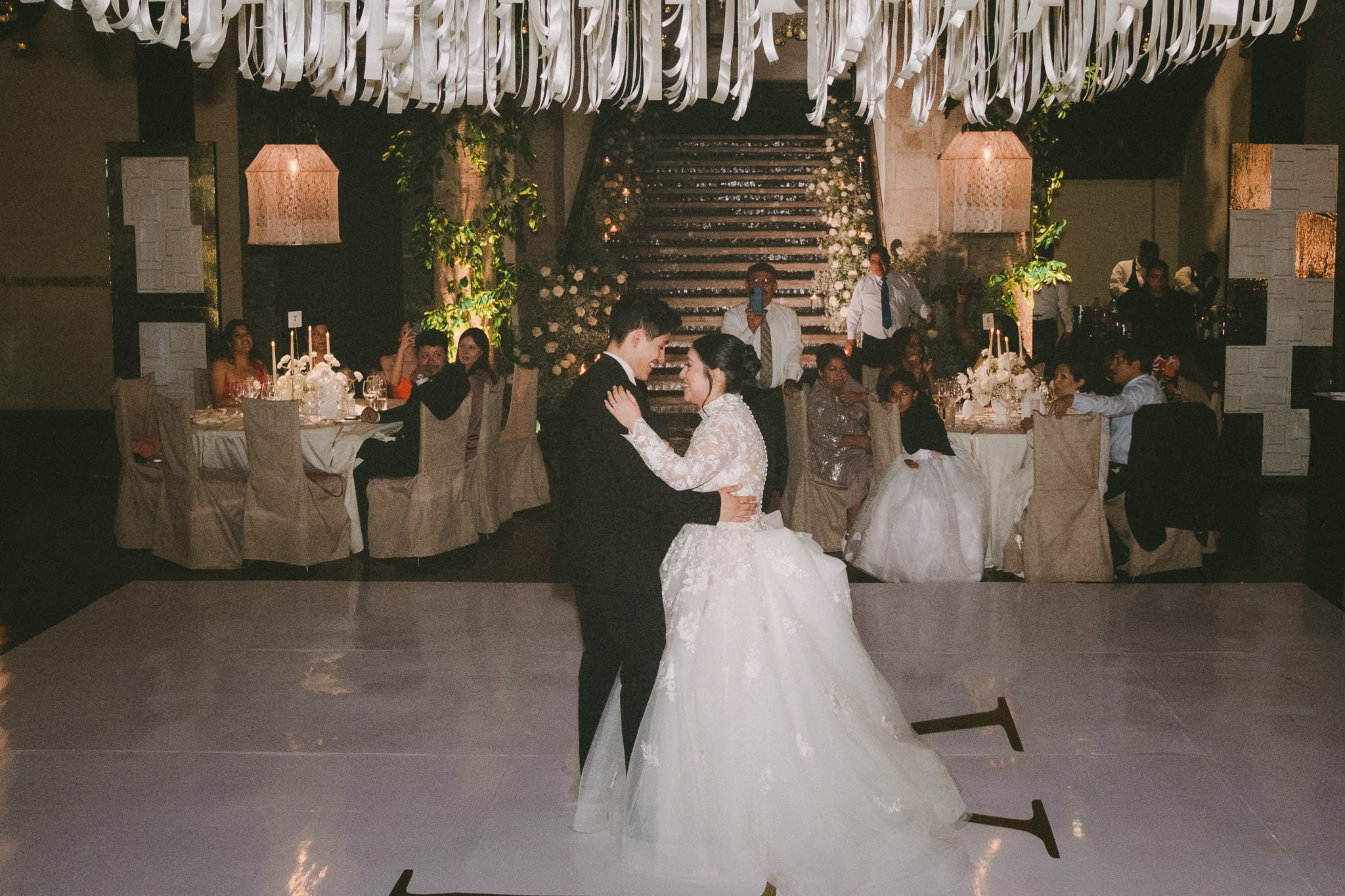 Isavira & Andrew. Wedding and family photographer in Mexico City