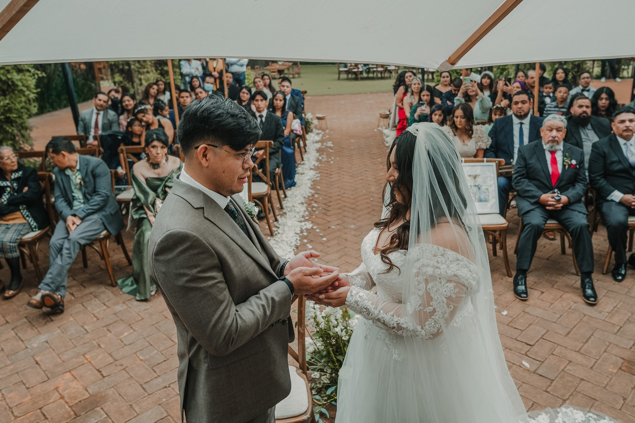 Arely & Eddie. Wedding and family photographer in Mexico City