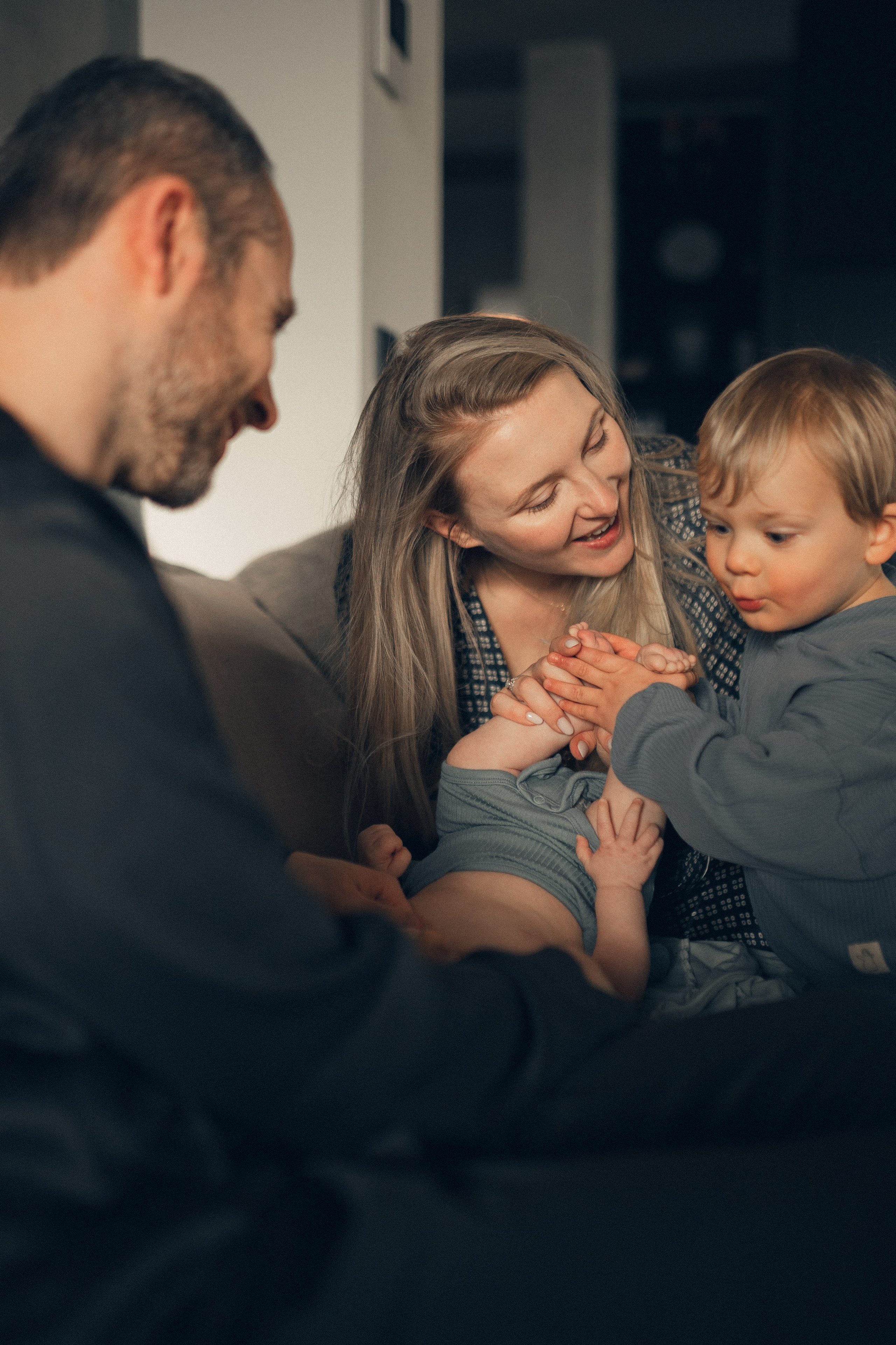 Servizi fotografici per famiglie, newborn e battesimi a Milano e Varese, Gallarate