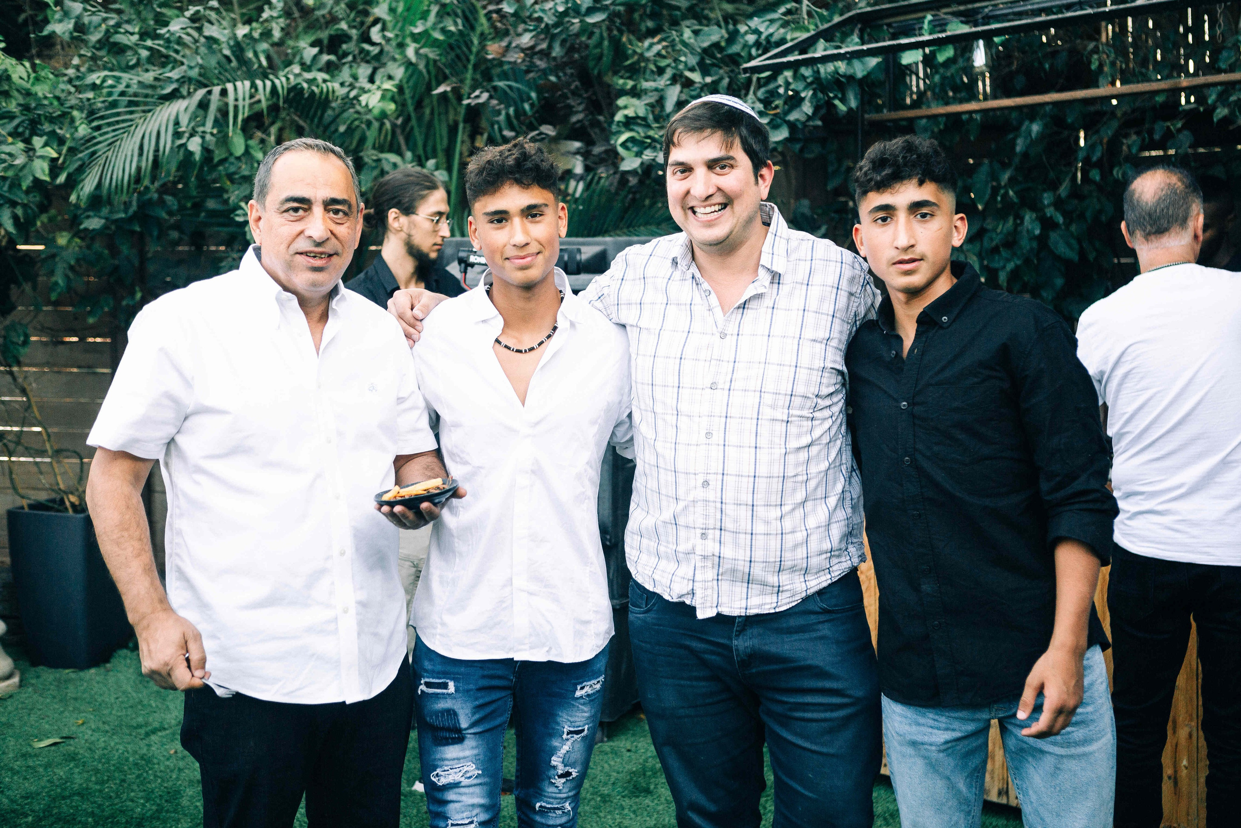 BRIT MILA (BIG EVENT). PHOTOGRAPHER IN ISRAEL