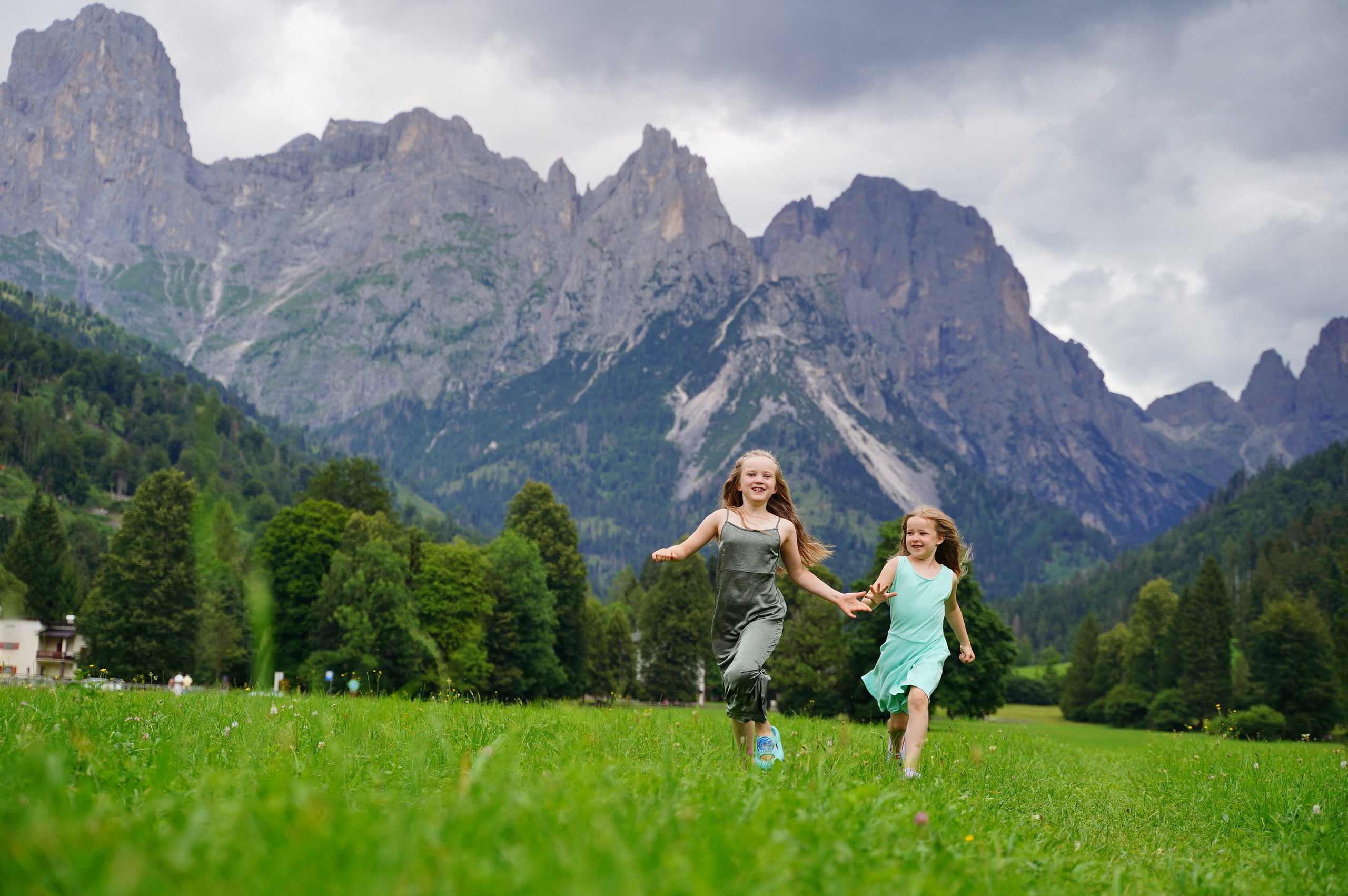 Первобытные люди в Доломитах. Семейные лагеря в Европе с Ниной Янечковой и Ириной Зиновьевой