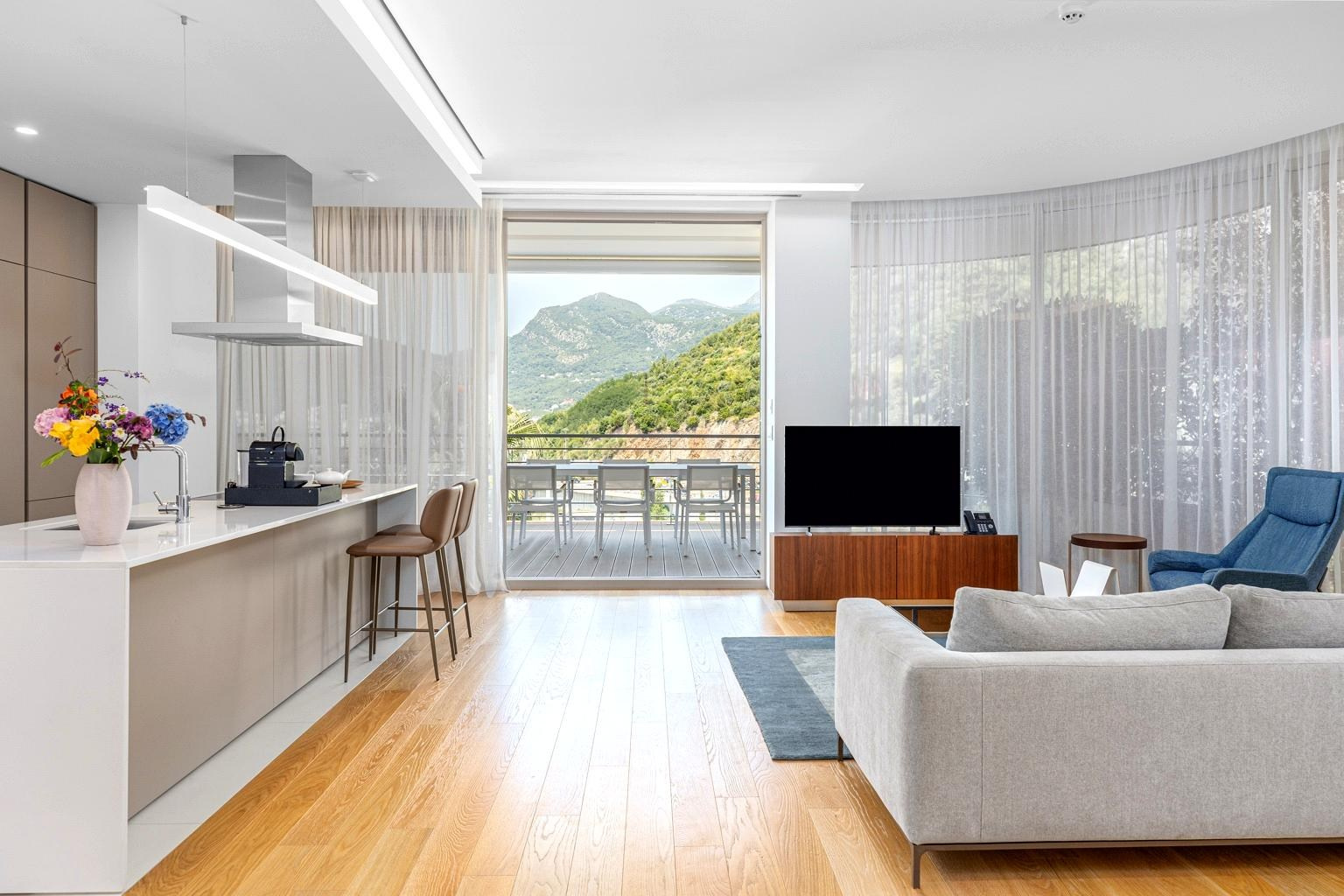 Почему профессиональная съёмка — это выгодное вложение. Фотограф в Черногории Андрей Свитайло