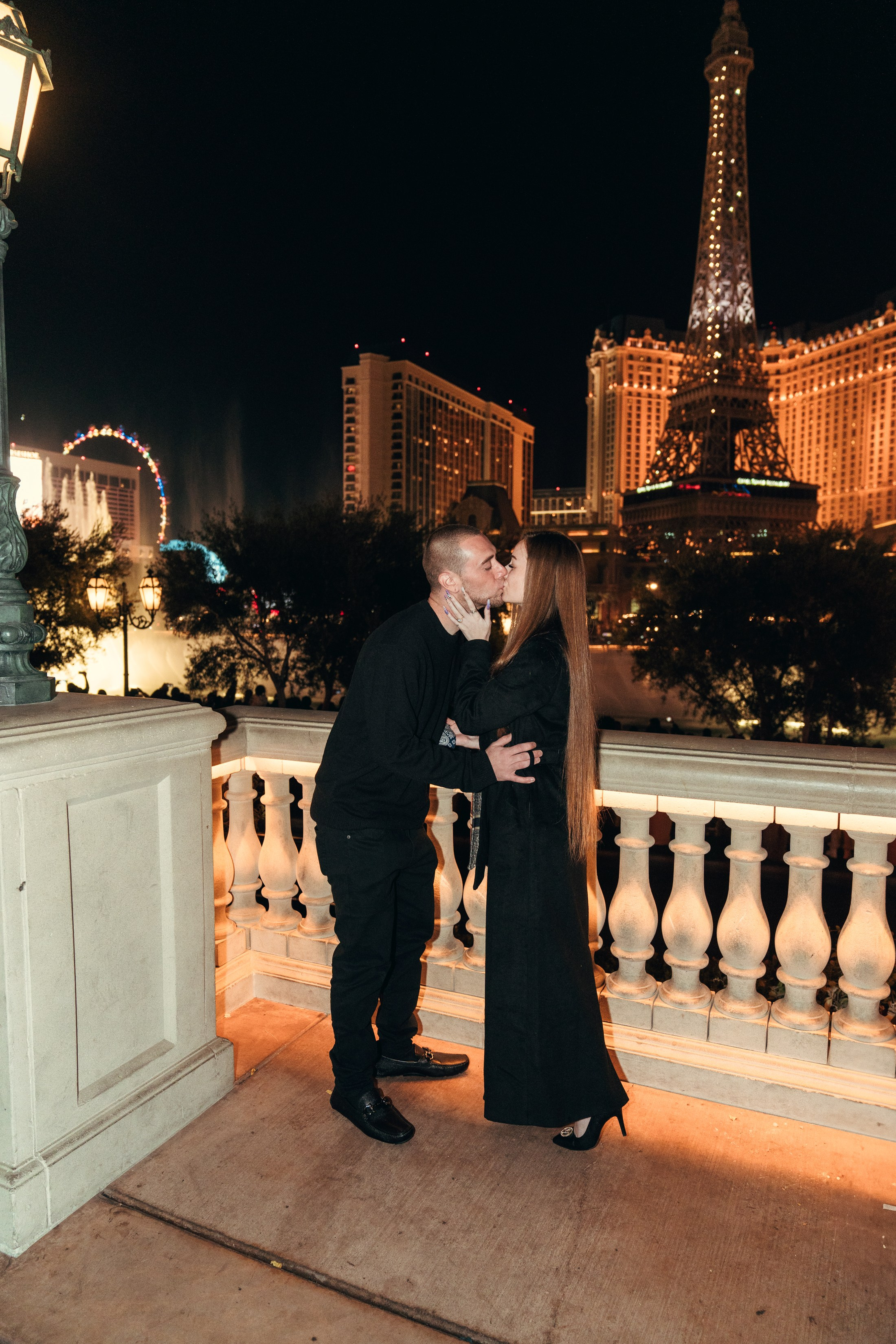 Lisa&Bryan. Marriage proposal. Wedding & elopement photographer Viktoriya Kravtsov. Las Vegas