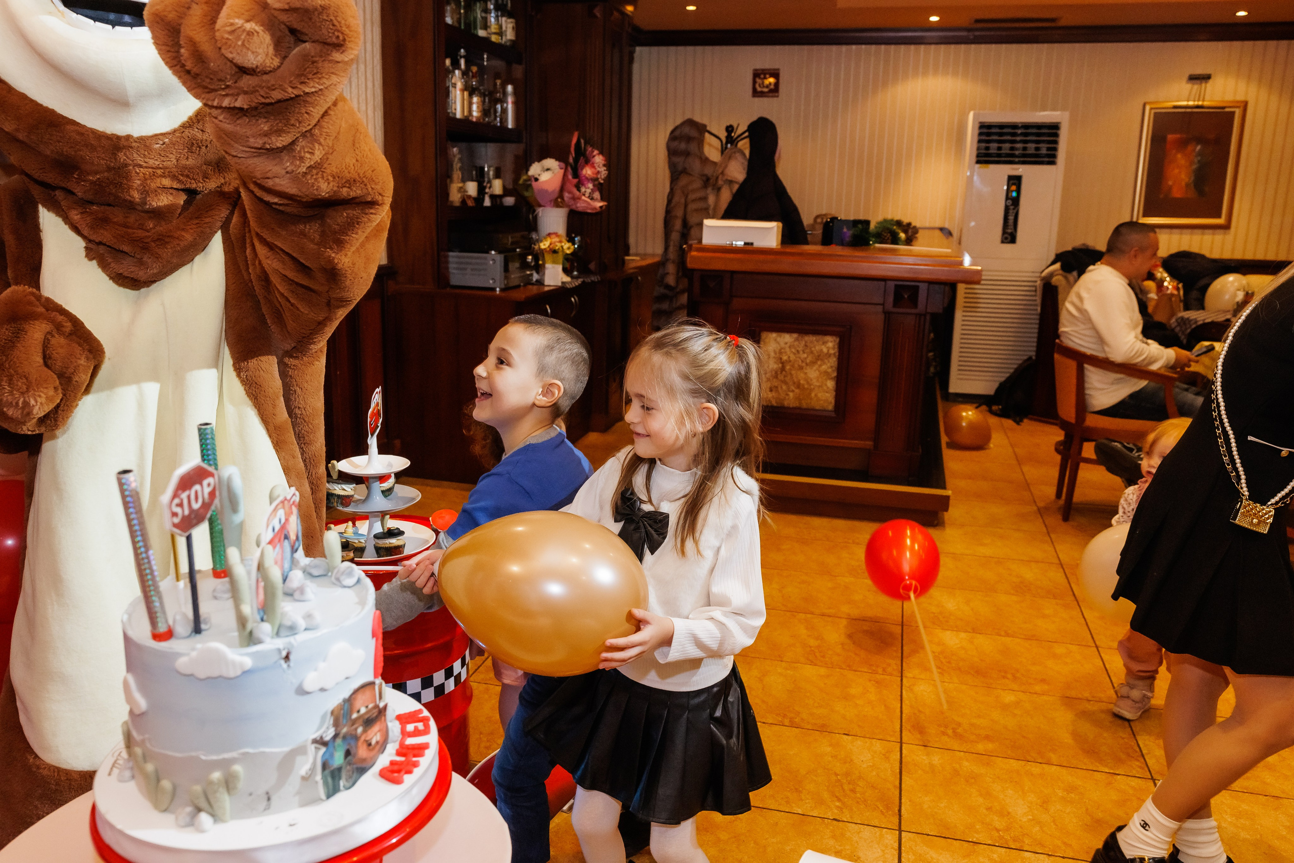 Честит Рожден Ден. Фотограф Ирина Йотова