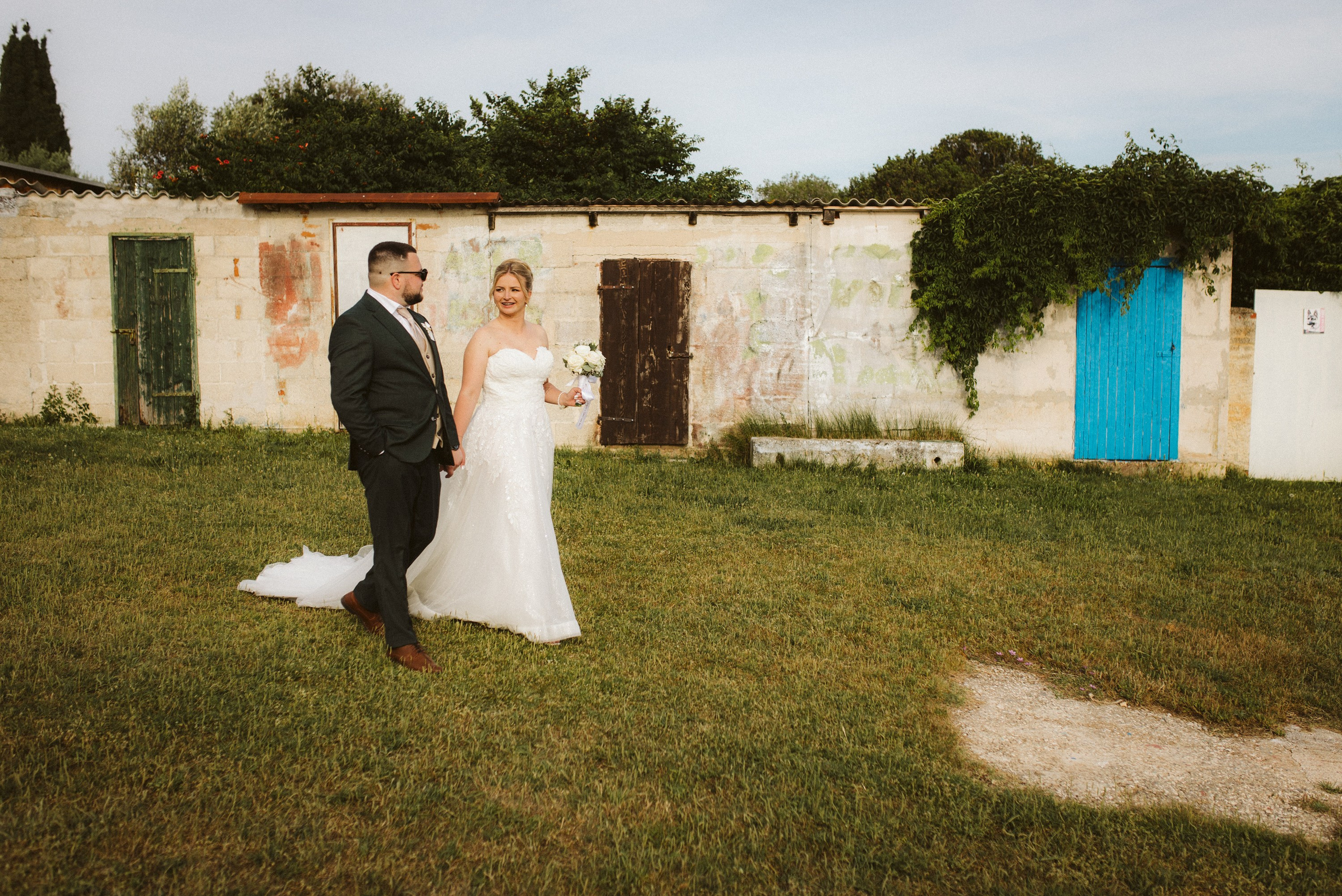 Weddings. Capturedwell