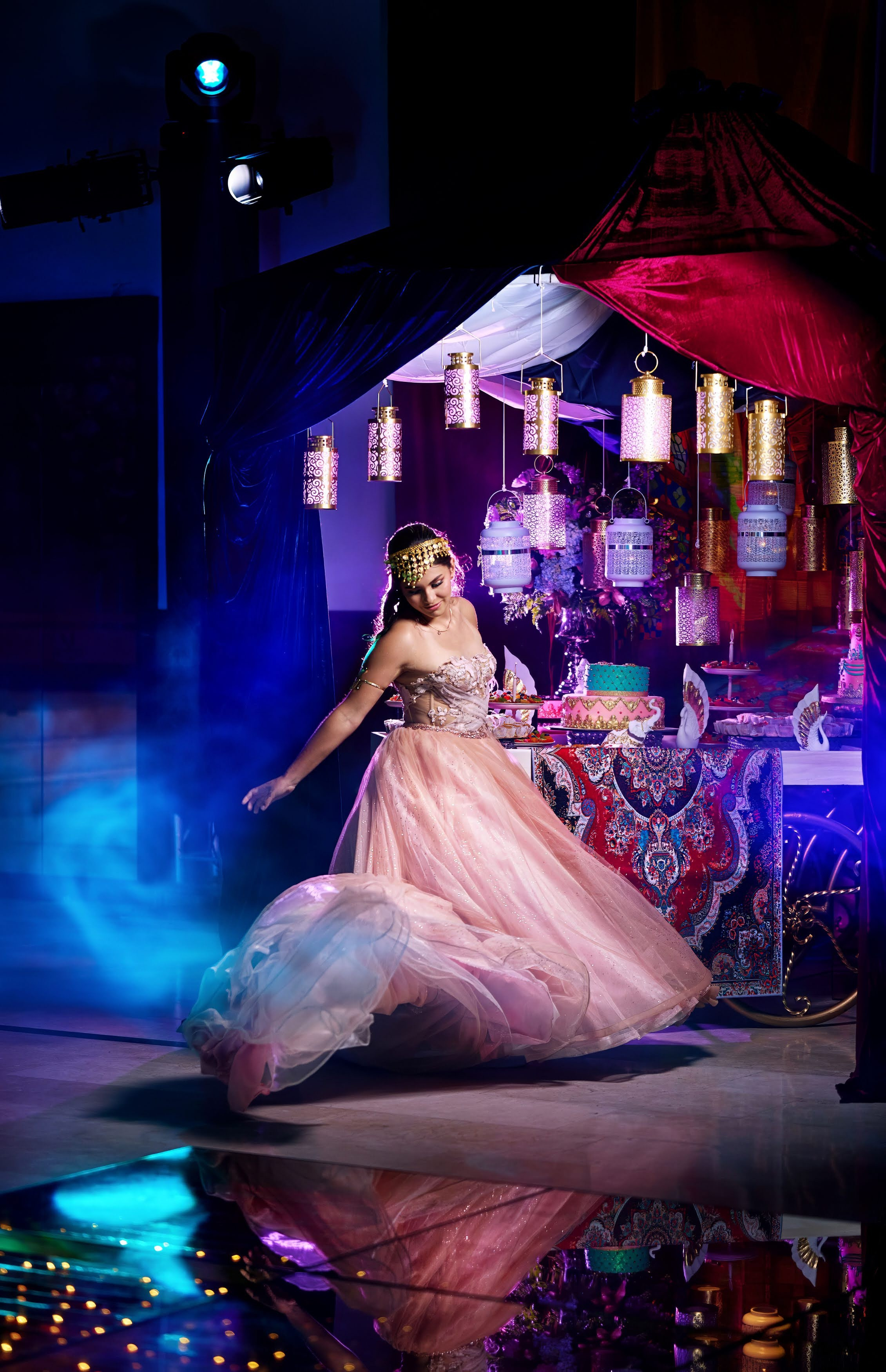 Mis 15 | Sesiones de Fotografía Modernas. Wedding Photography & Videography by ZZ Hendrick | Capturing Your Love Story in Colombia & USA