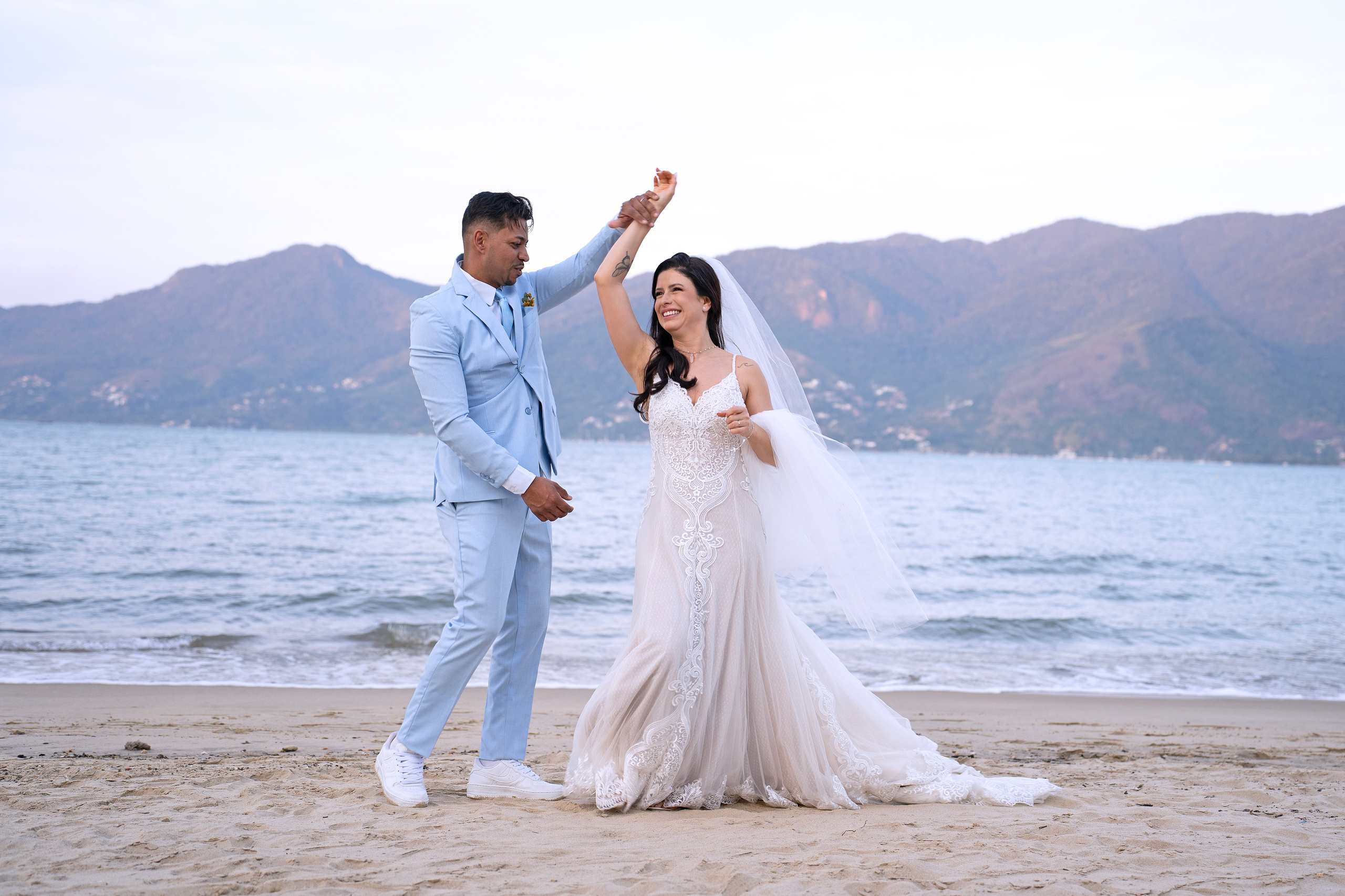 Anderson & Paula, Kazinha pé na areia, Caraguatatuba. Produtora Bride
