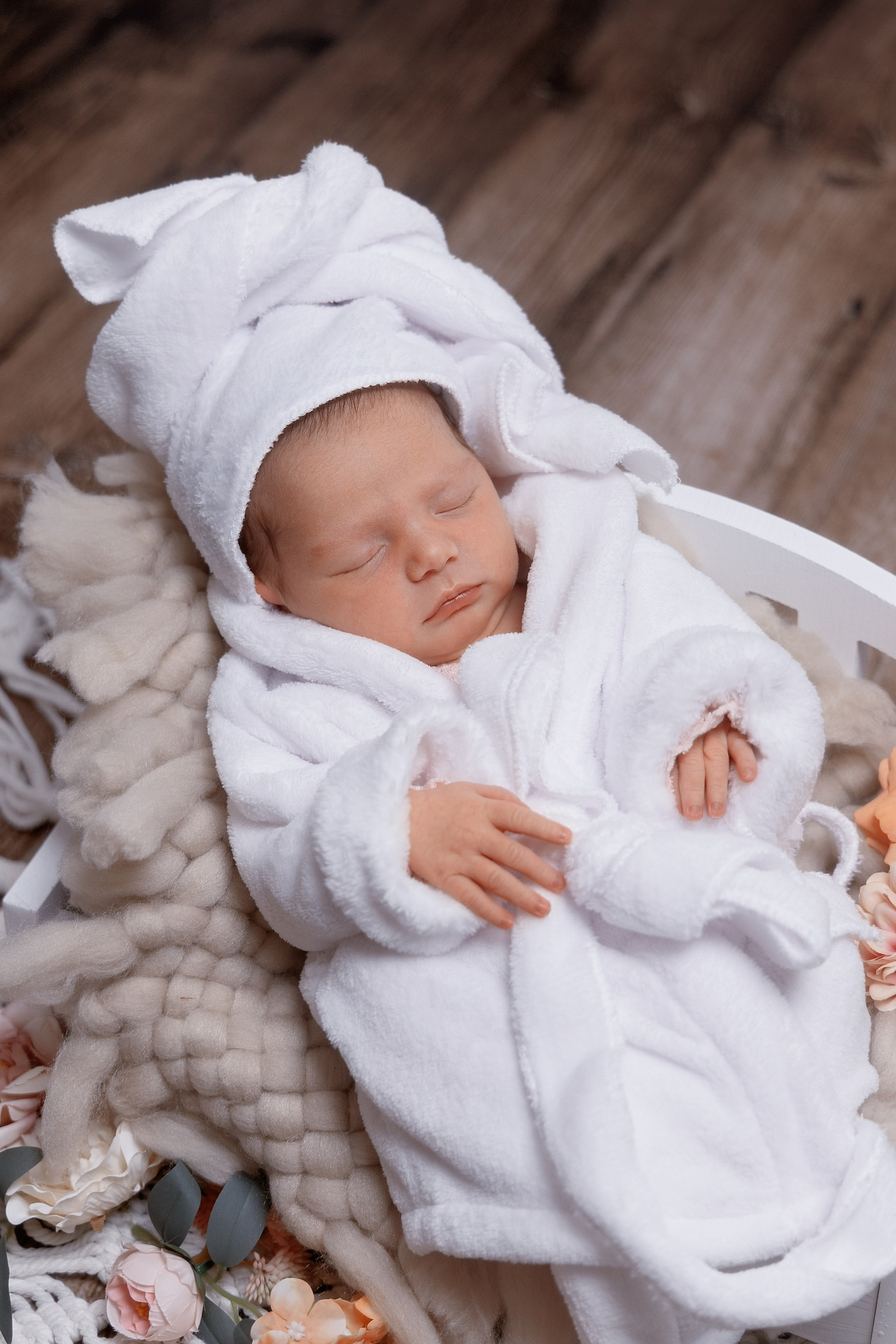 Newborn. Professional photographer in NYC Kristina Bagdasaryan