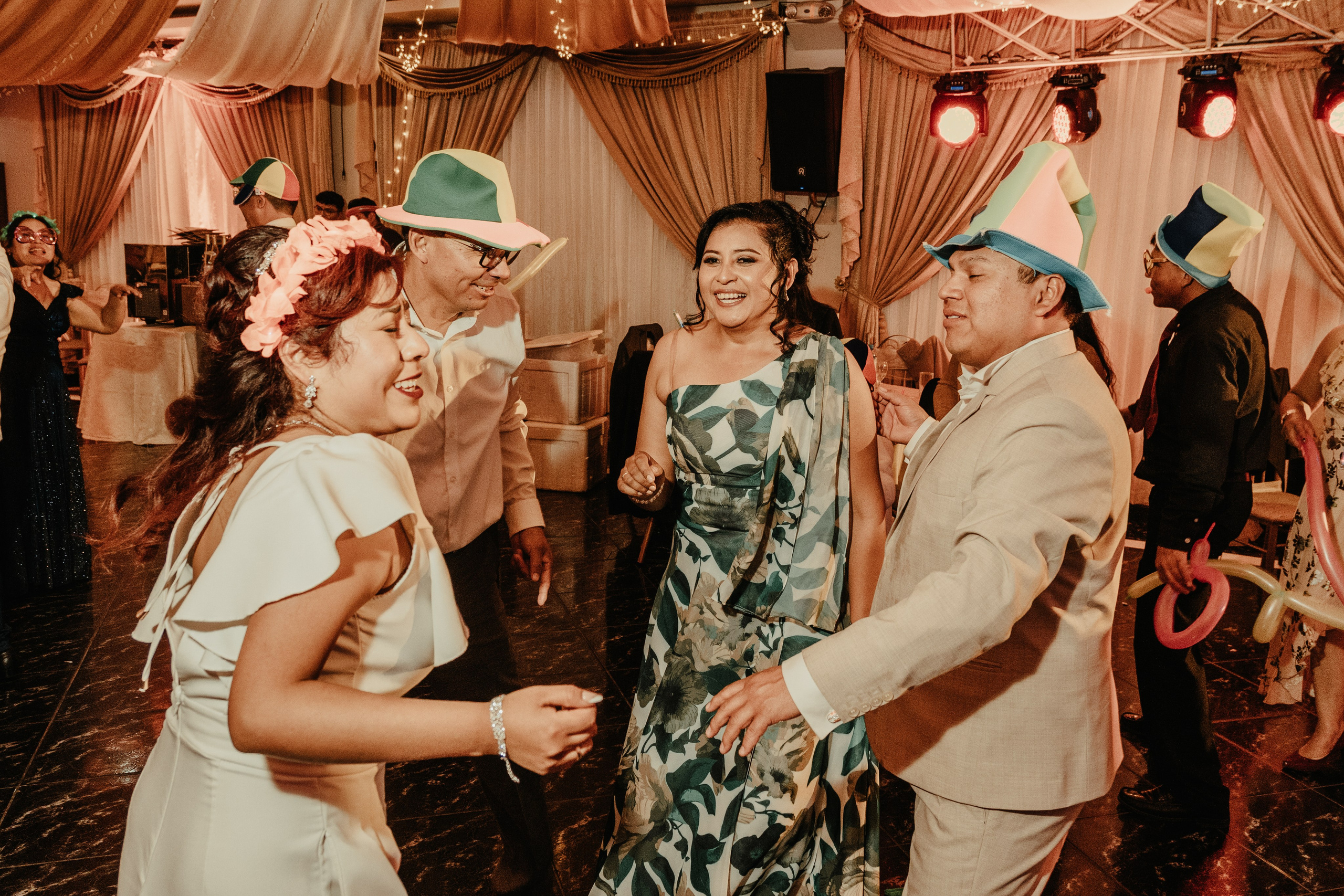 VANESSA + FRANKLIN BODA RELIGIOSA. Studio KVTA | Fotografía y Video de Bodas en Arequipa
