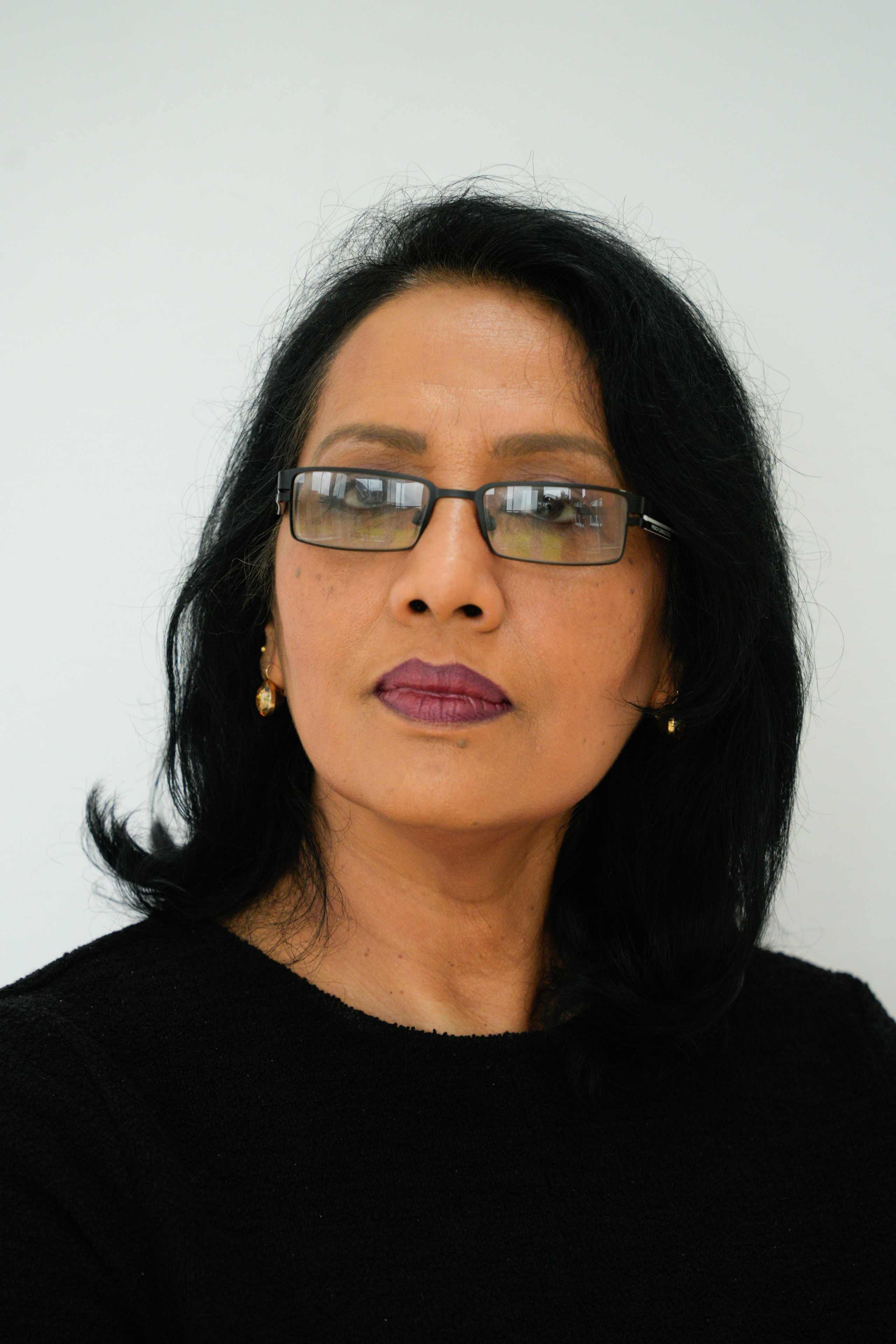 Professional headshot, studio portrait, headshots for work, LinkedIn headshot, business portrait, personal branding photo, Solihull headshot. Creative Family, Brand, Boudoir and Wedding Photographer in Solihull & Birmingham Irina Zoteeva