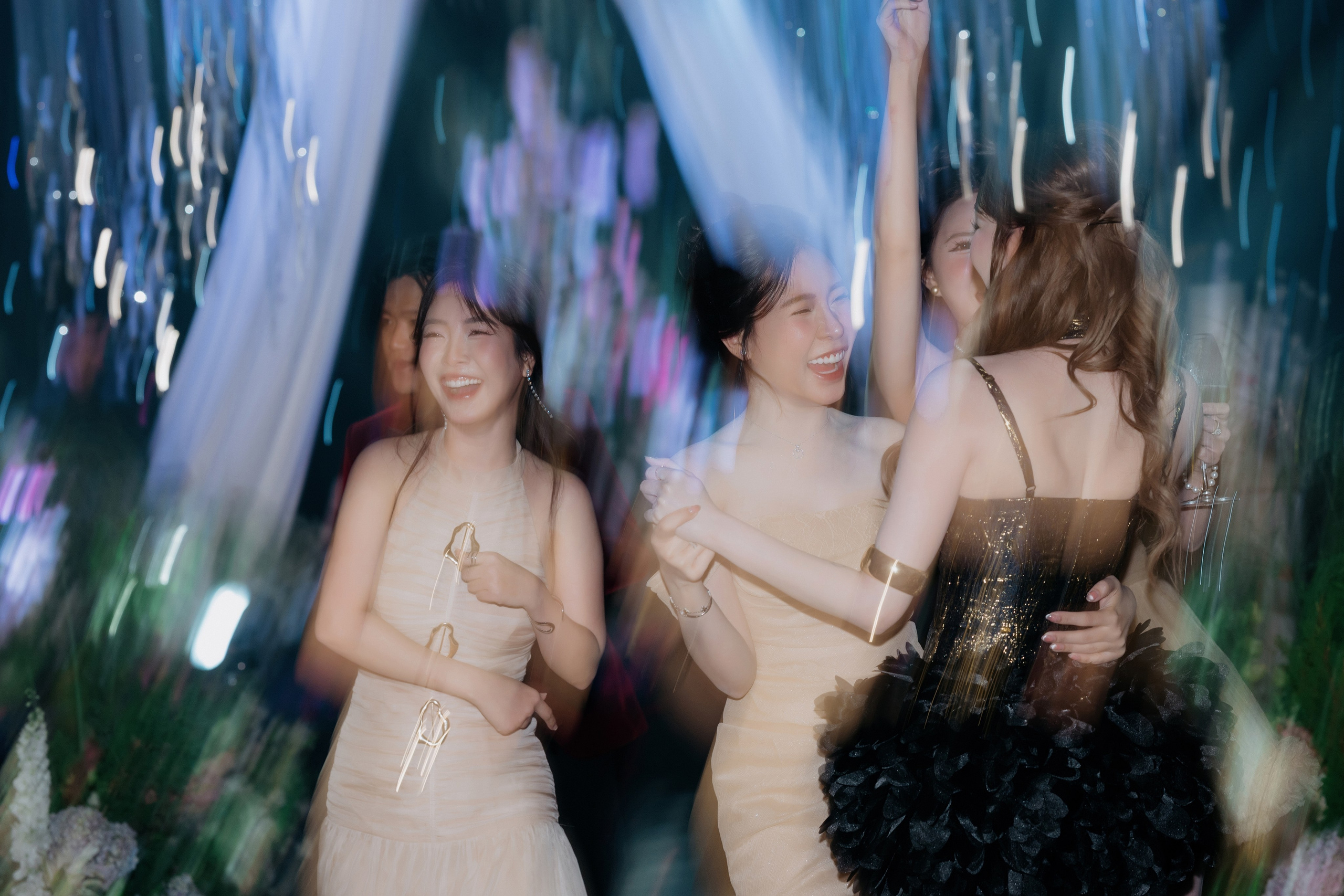 Nicholas & KimThanh / GemCenter 24.05.2026. Nhiếp ảnh gia đám cưới hàng đầu tại Thành Phố Hồ Chí Minh