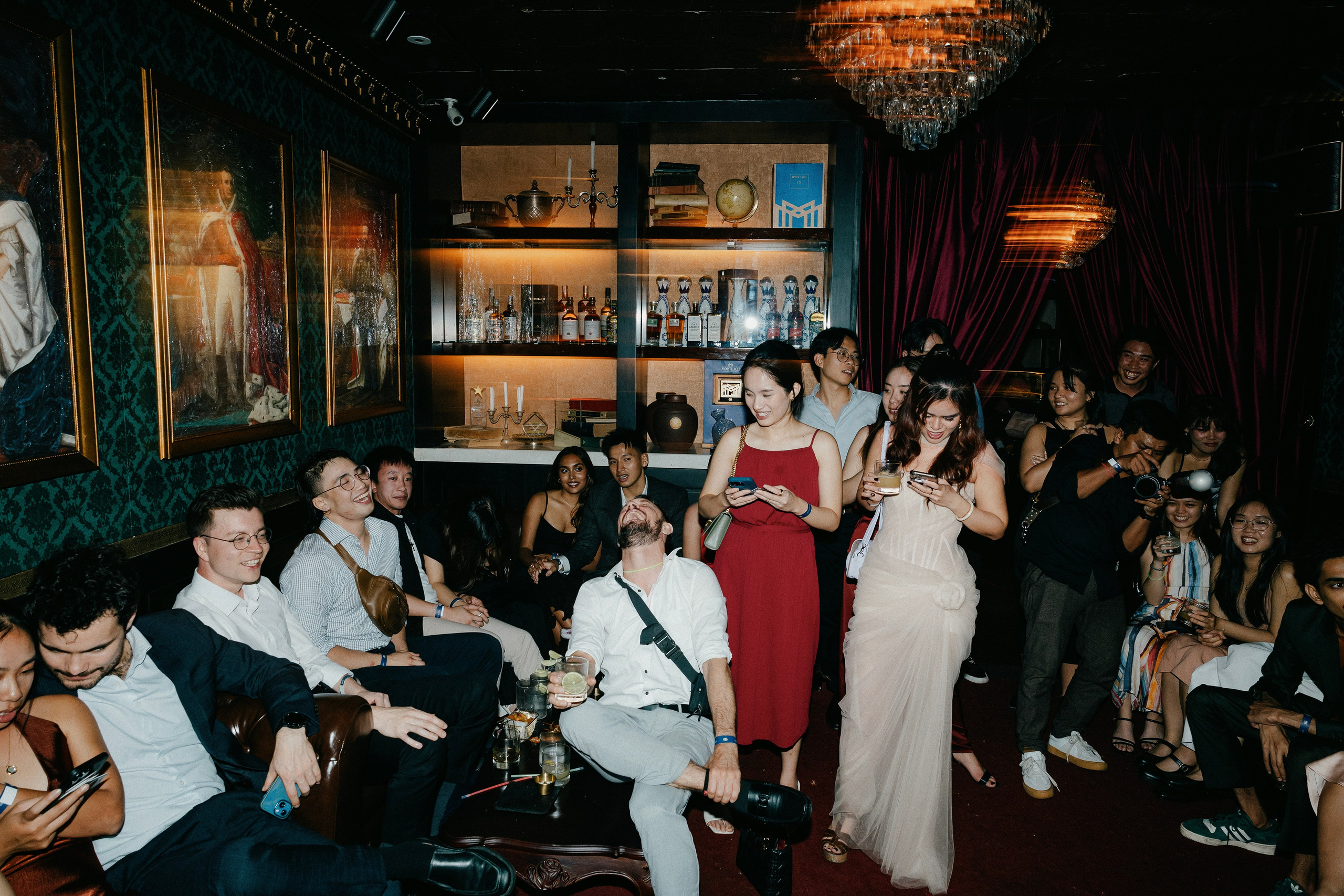 HIEP & TRINH / After wedding. Nhiếp ảnh gia đám cưới hàng đầu tại Thành Phố Hồ Chí Minh