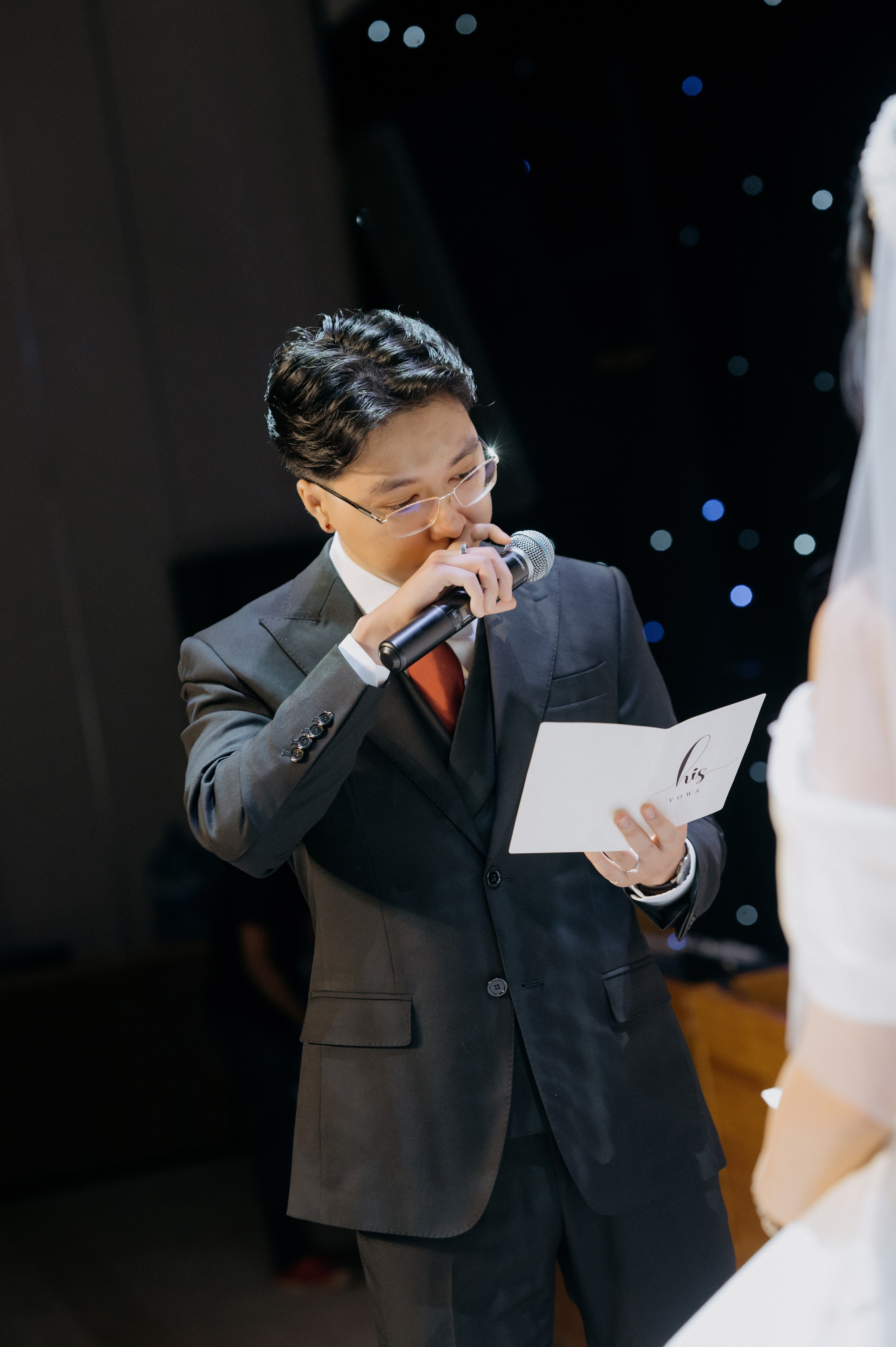 DAT & TU / Wedding Party. Saigon Wedding Present | Art Beyond Moments