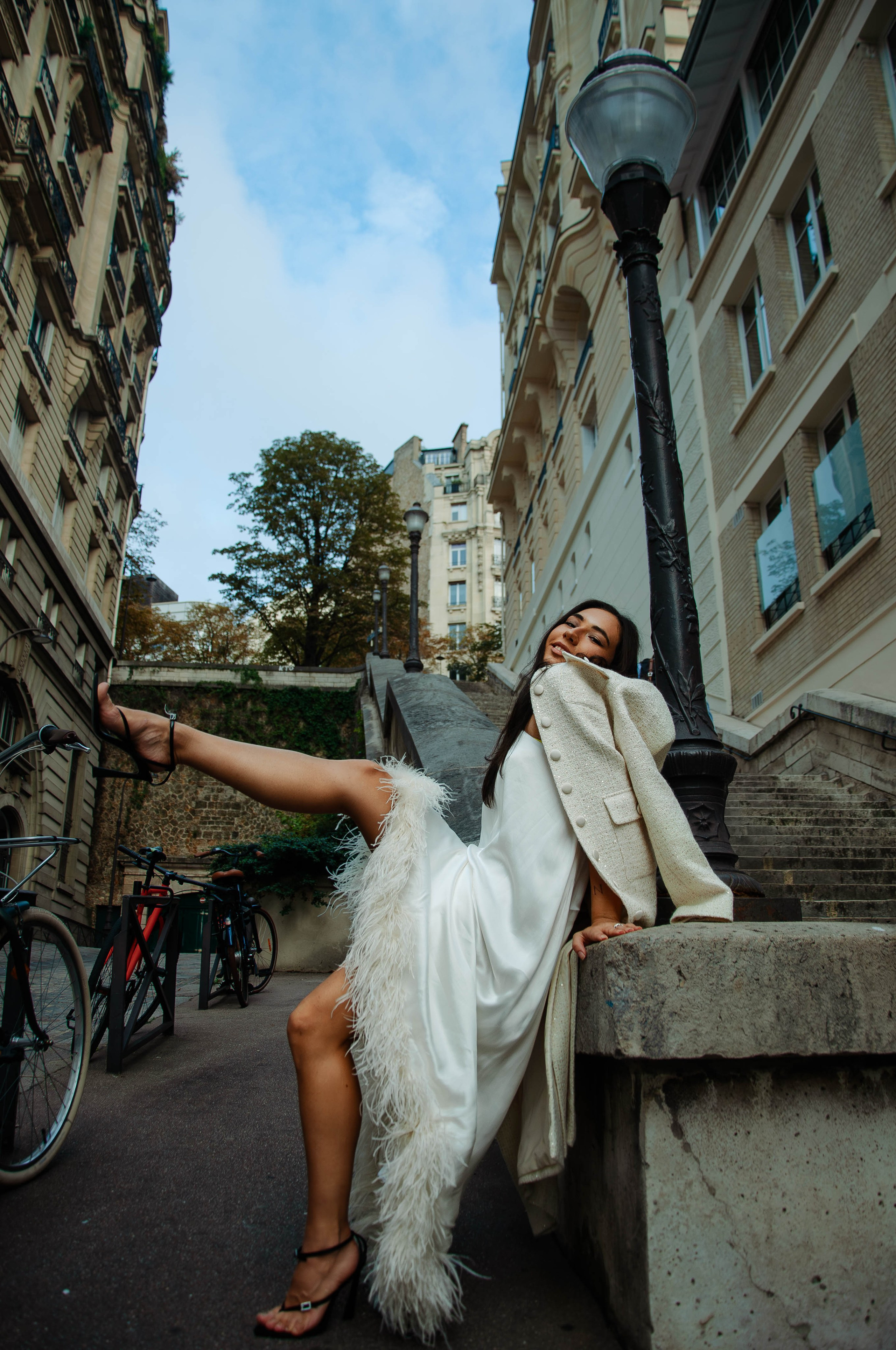 Осенняя фотосессия у Эйфелевой башни. Фотограф в Париже Полина Осипова